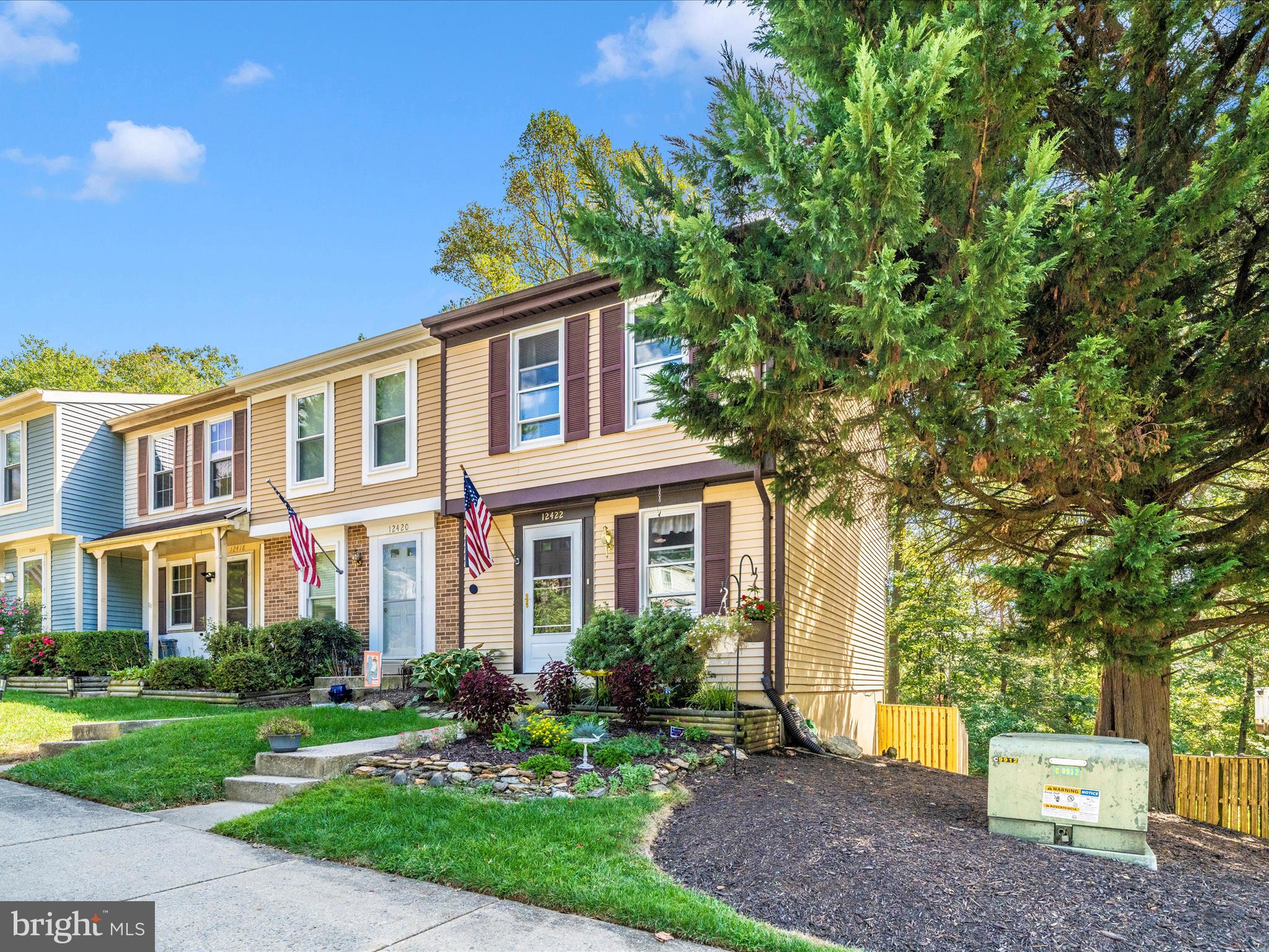 GUNNERS LAKE VILLAGE - Residential