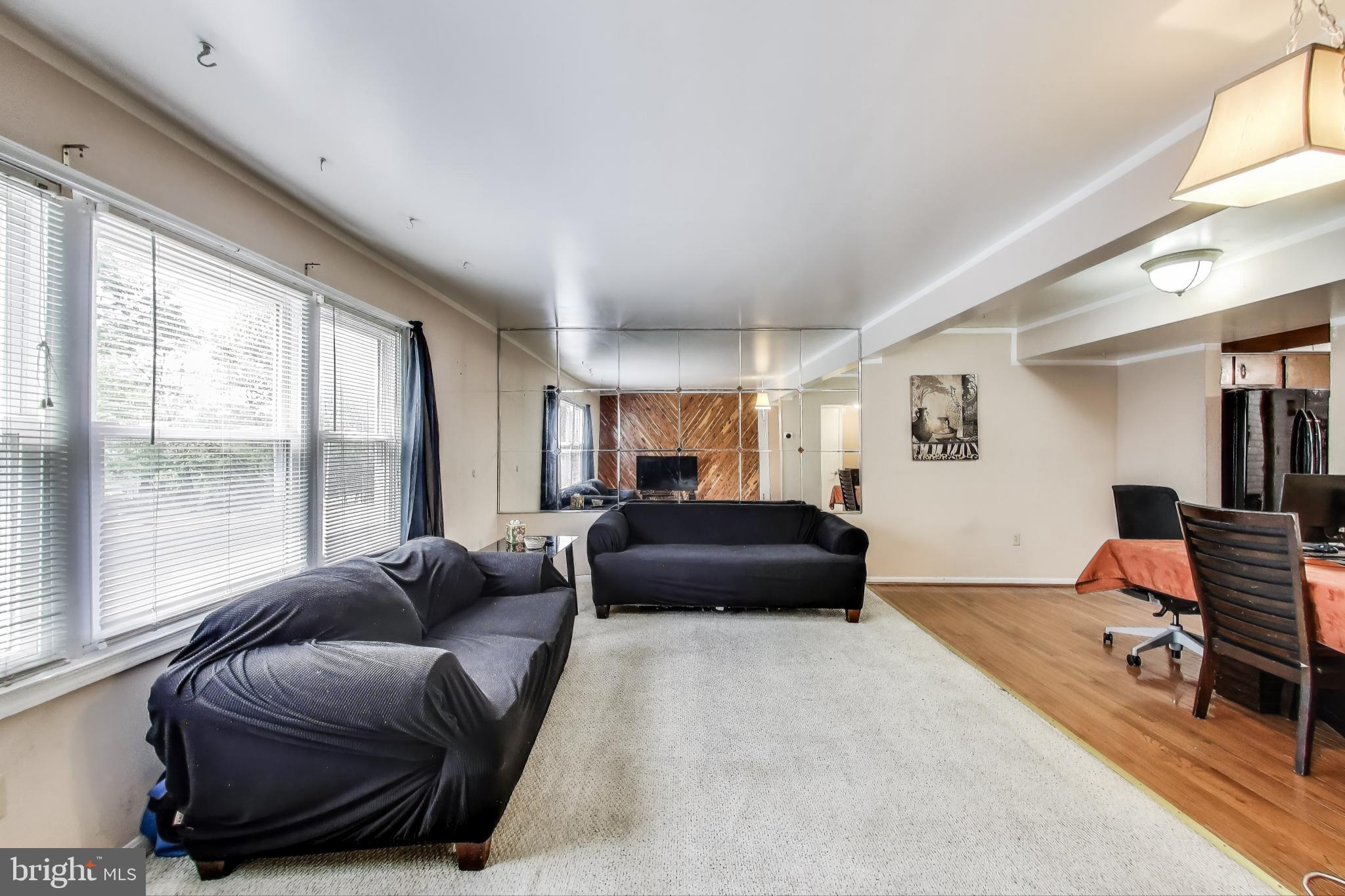 HILLCREST - Residential