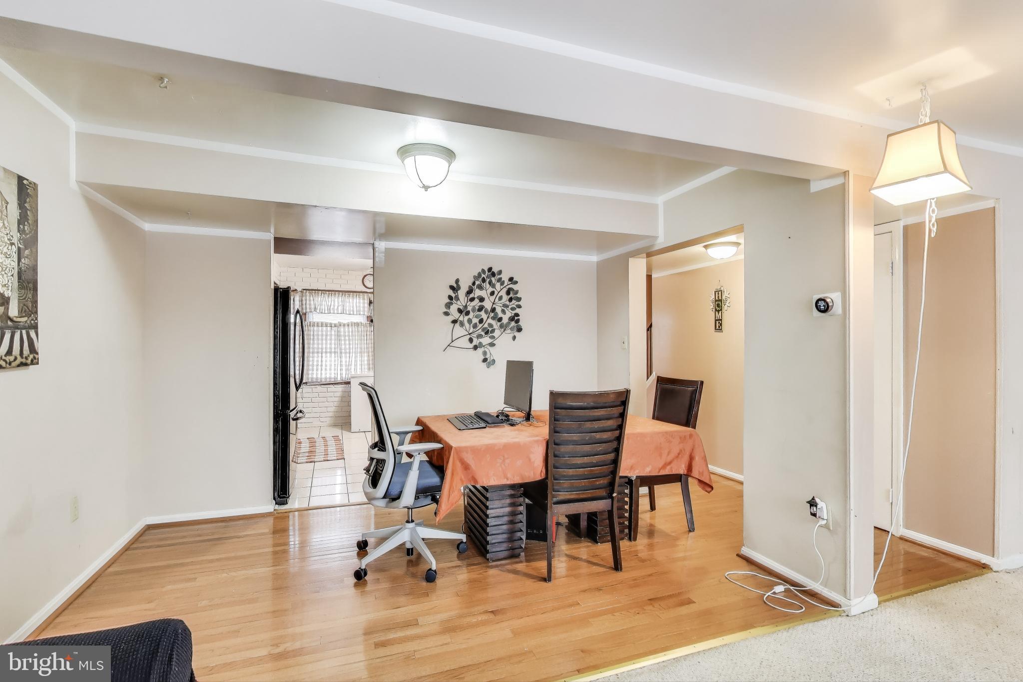 HILLCREST - Residential