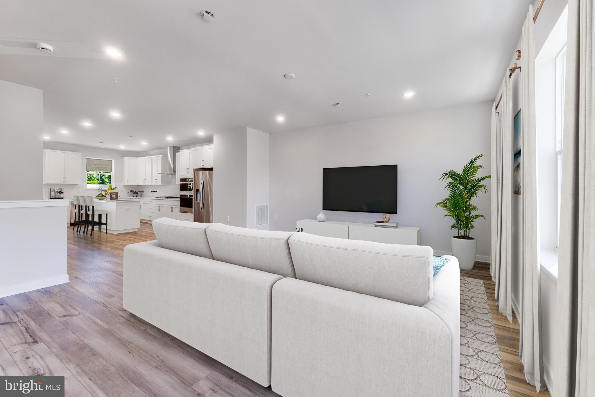 FREESTONE VILLAGE - Residential