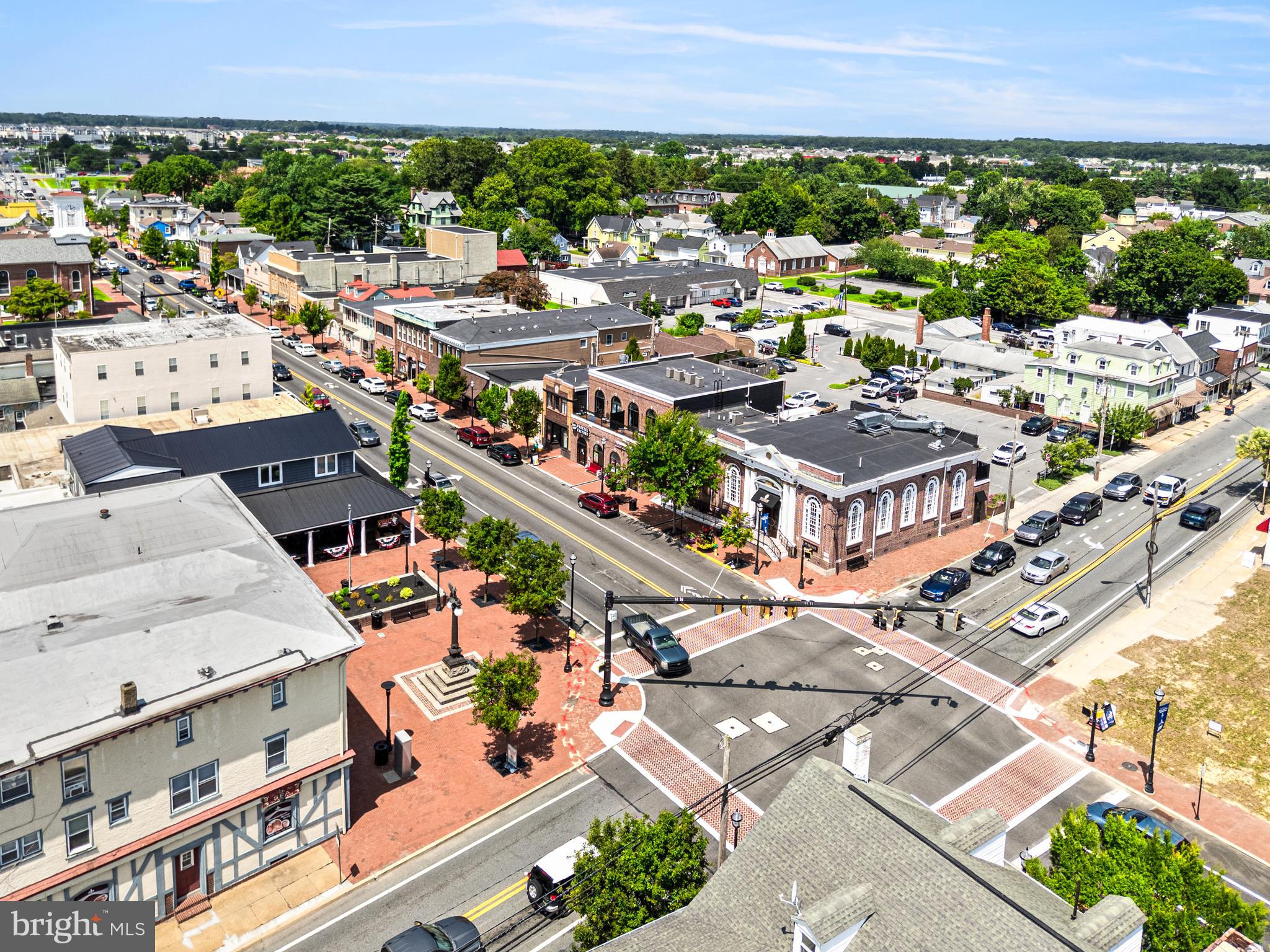 FREESTONE VILLAGE - Residential
