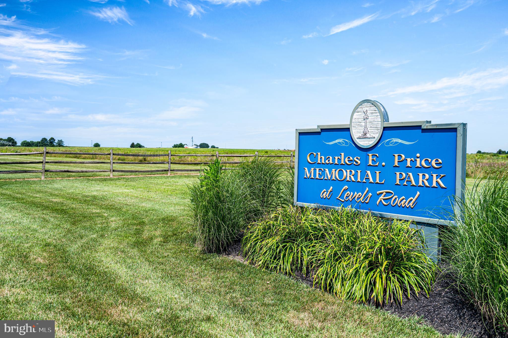 FREESTONE VILLAGE - Residential