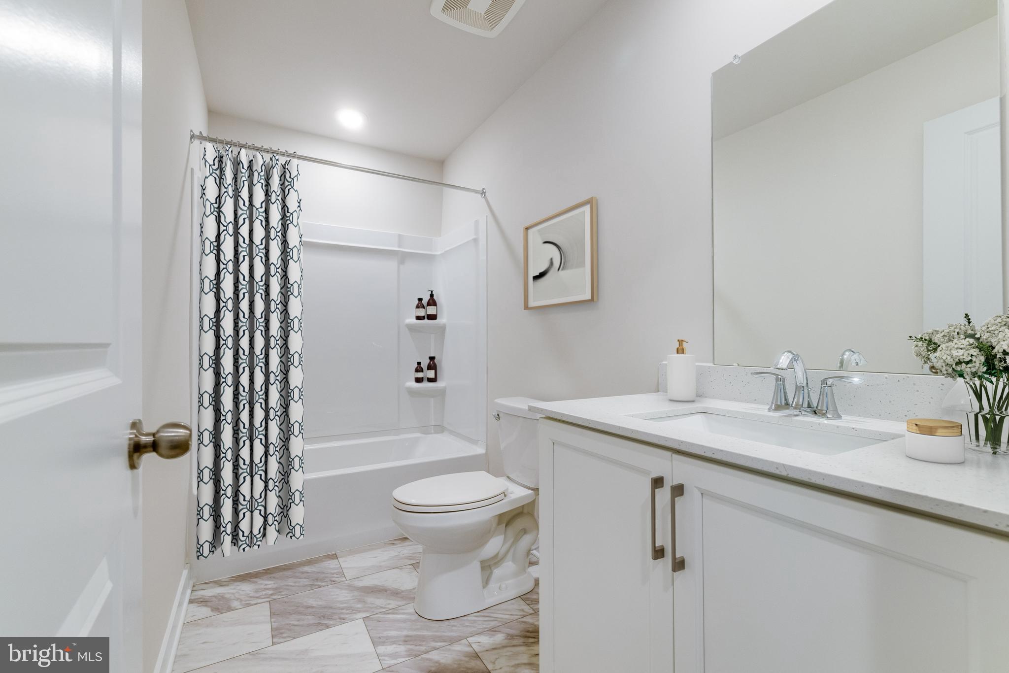 FREESTONE VILLAGE - Residential