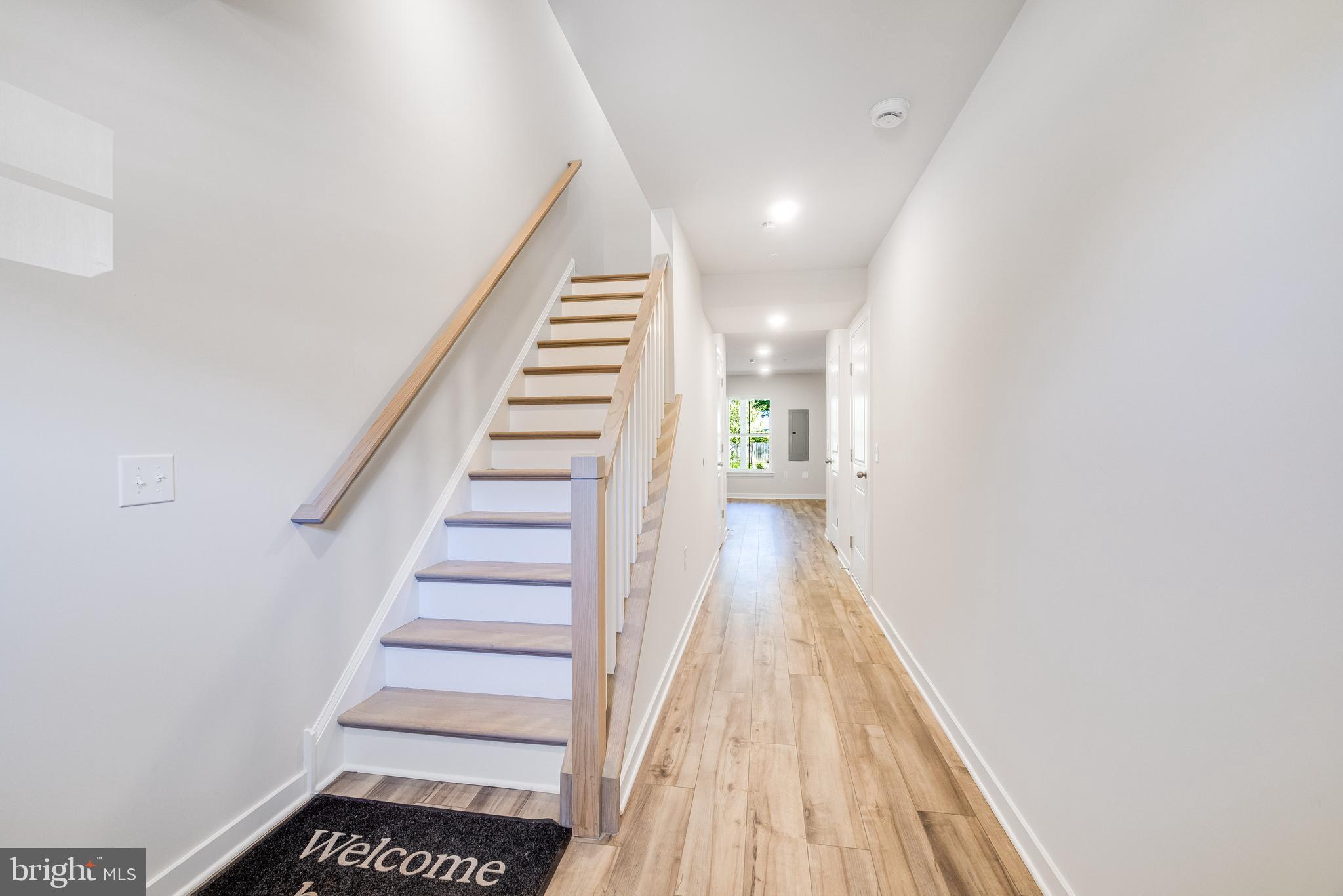 FREESTONE VILLAGE - Residential