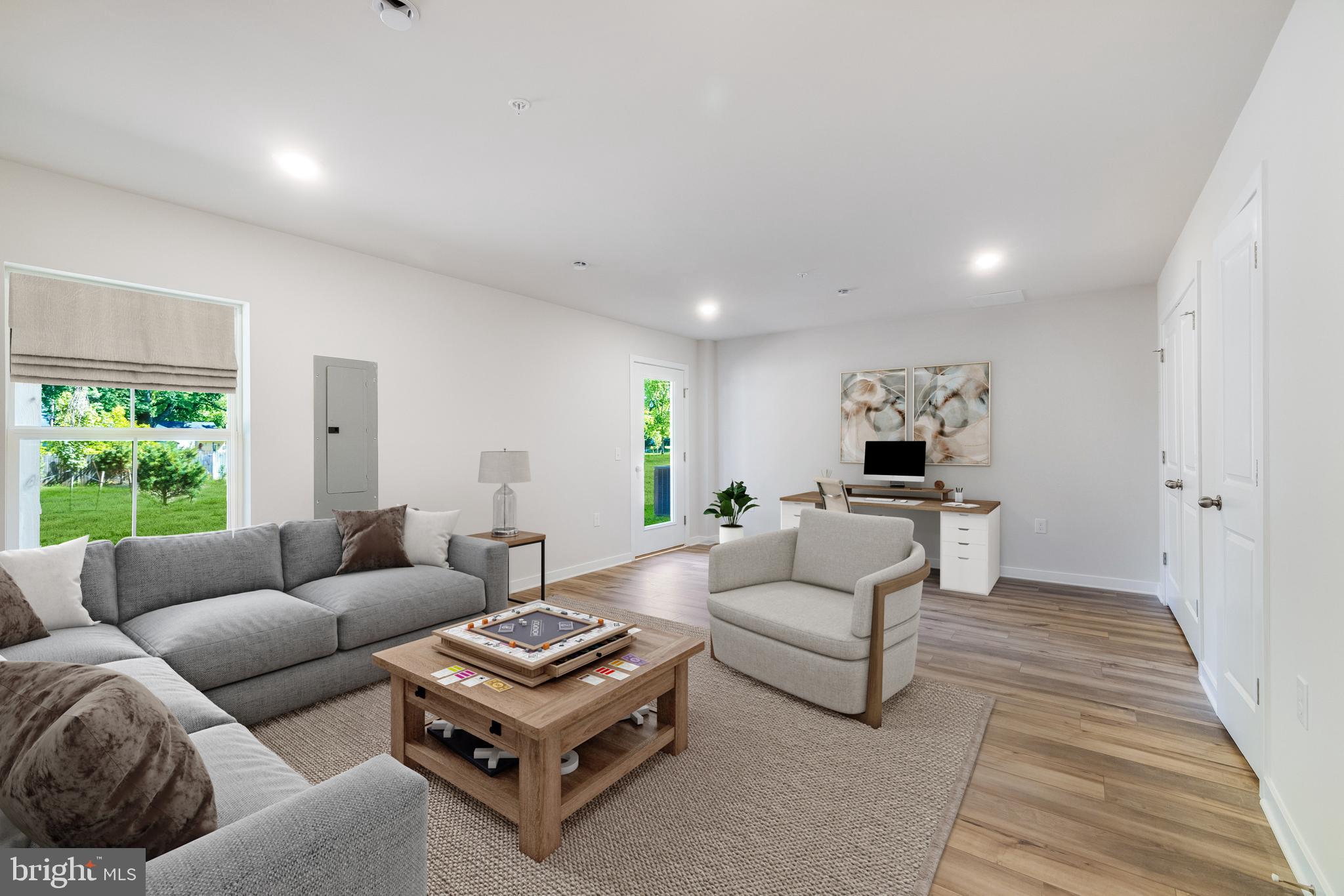 FREESTONE VILLAGE - Residential