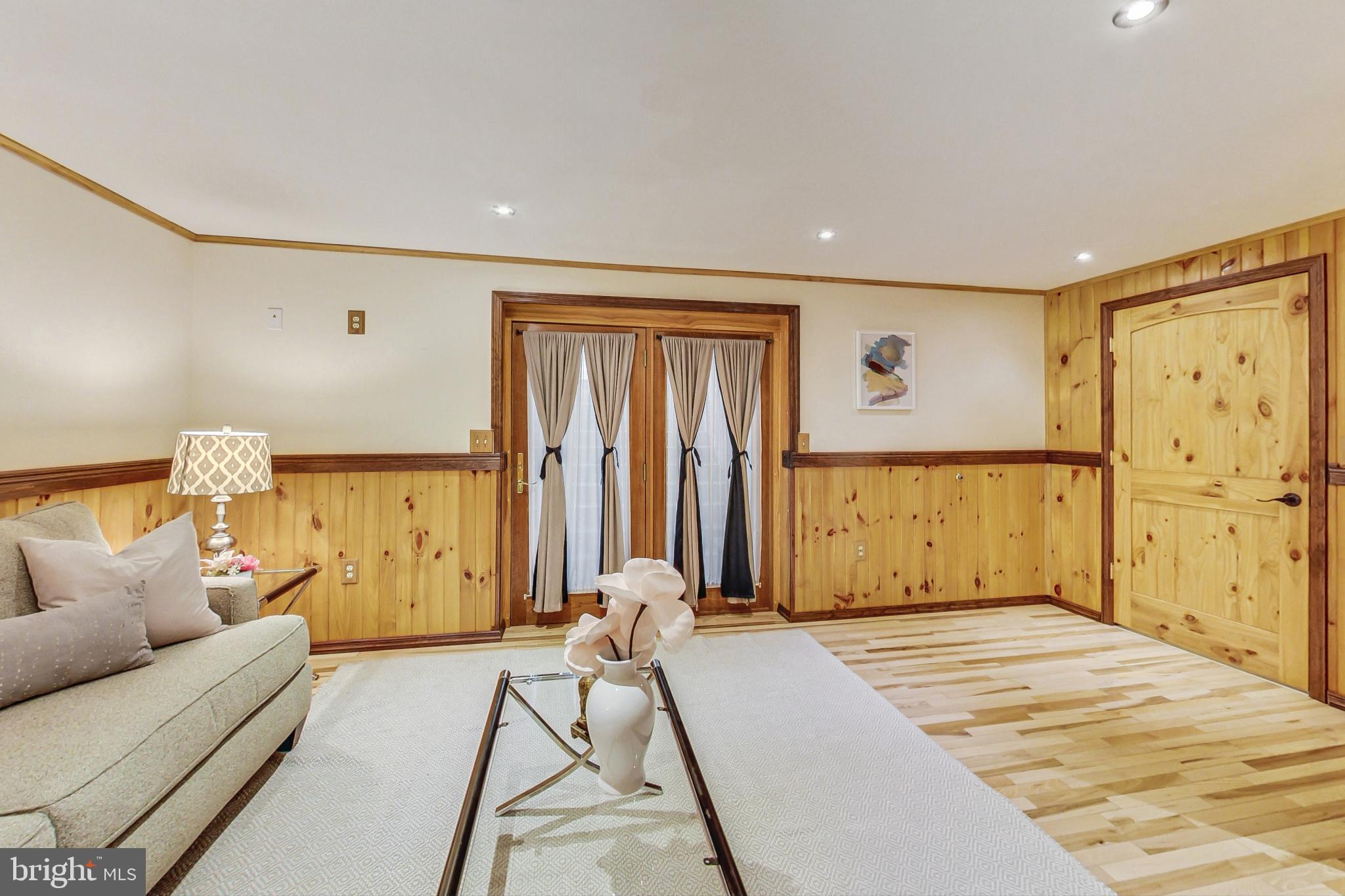 OVERLOOK HILLS - Residential