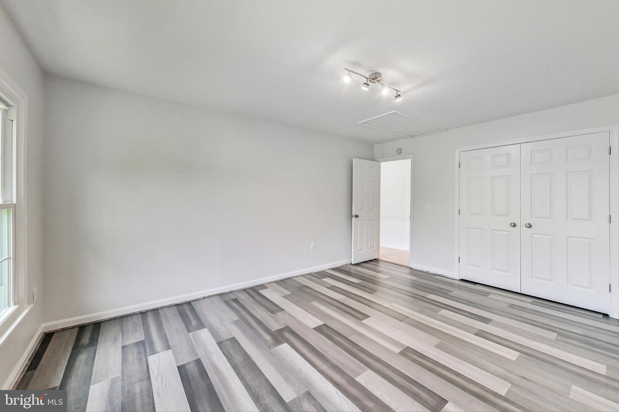 OVERLOOK HILLS - Residential