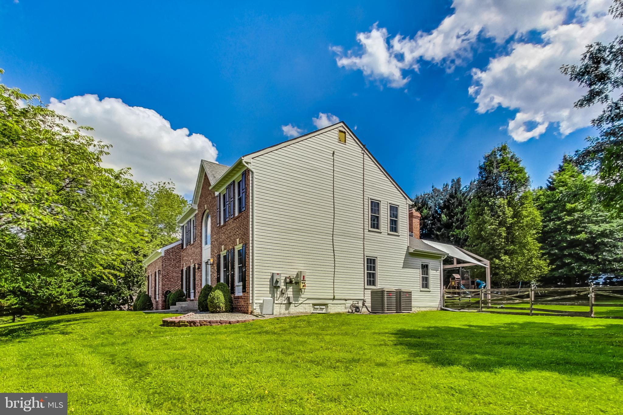 OVERLOOK HILLS - Residential