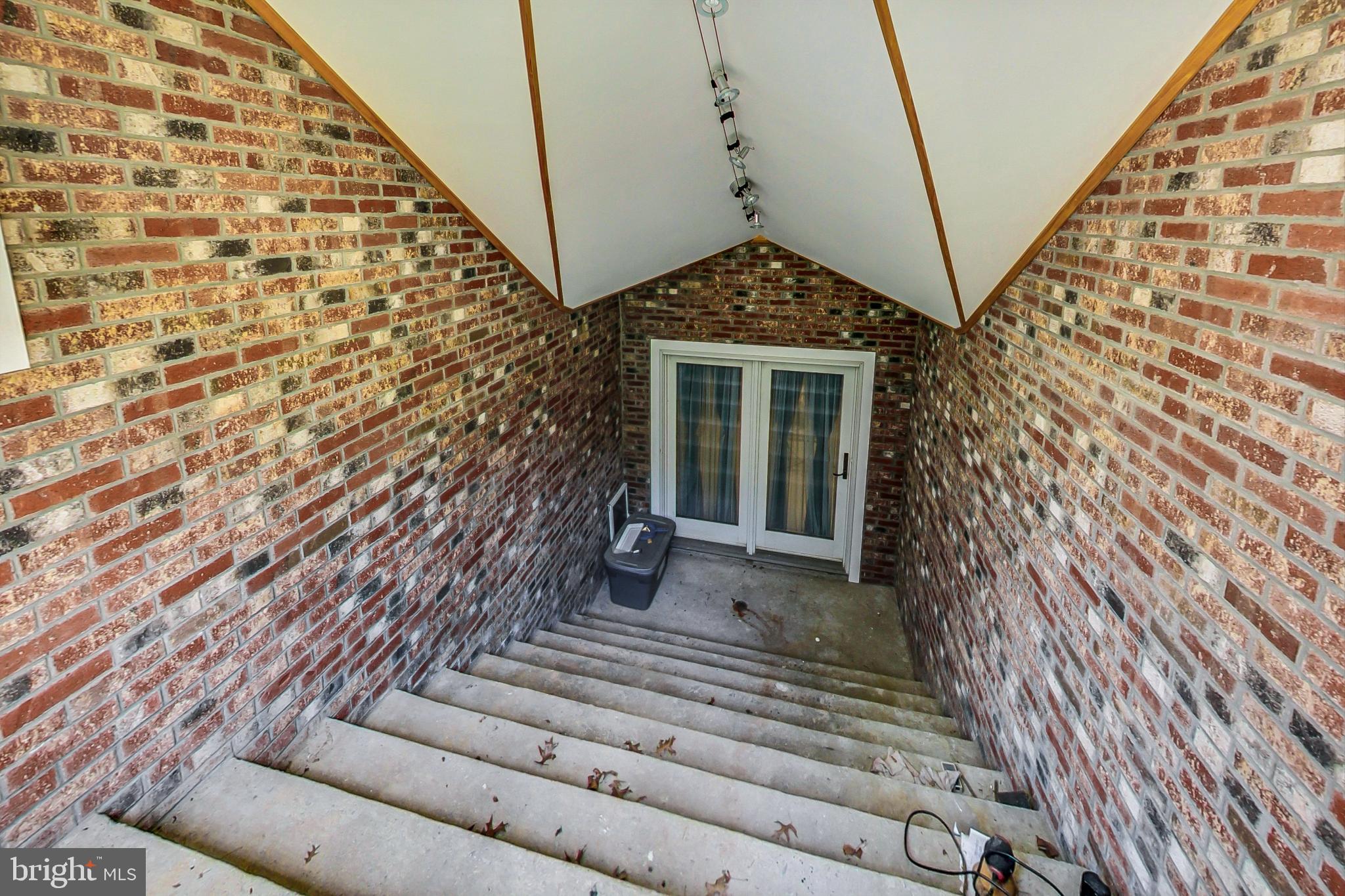 OVERLOOK HILLS - Residential