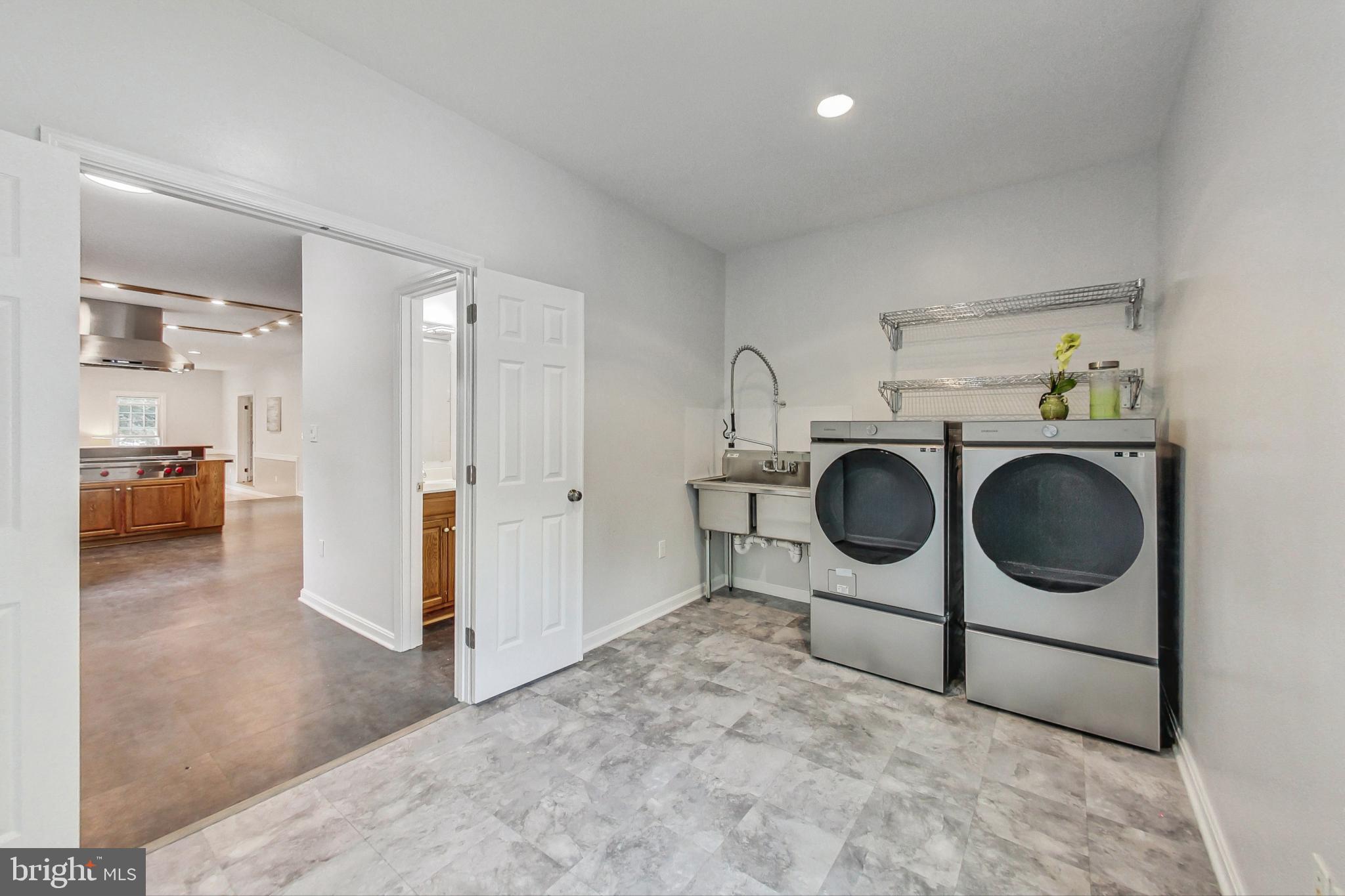 OVERLOOK HILLS - Residential