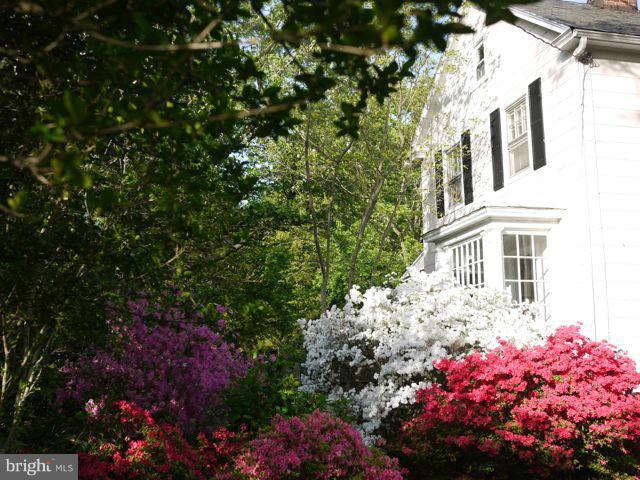 MOUNT WASHINGTON - Residential