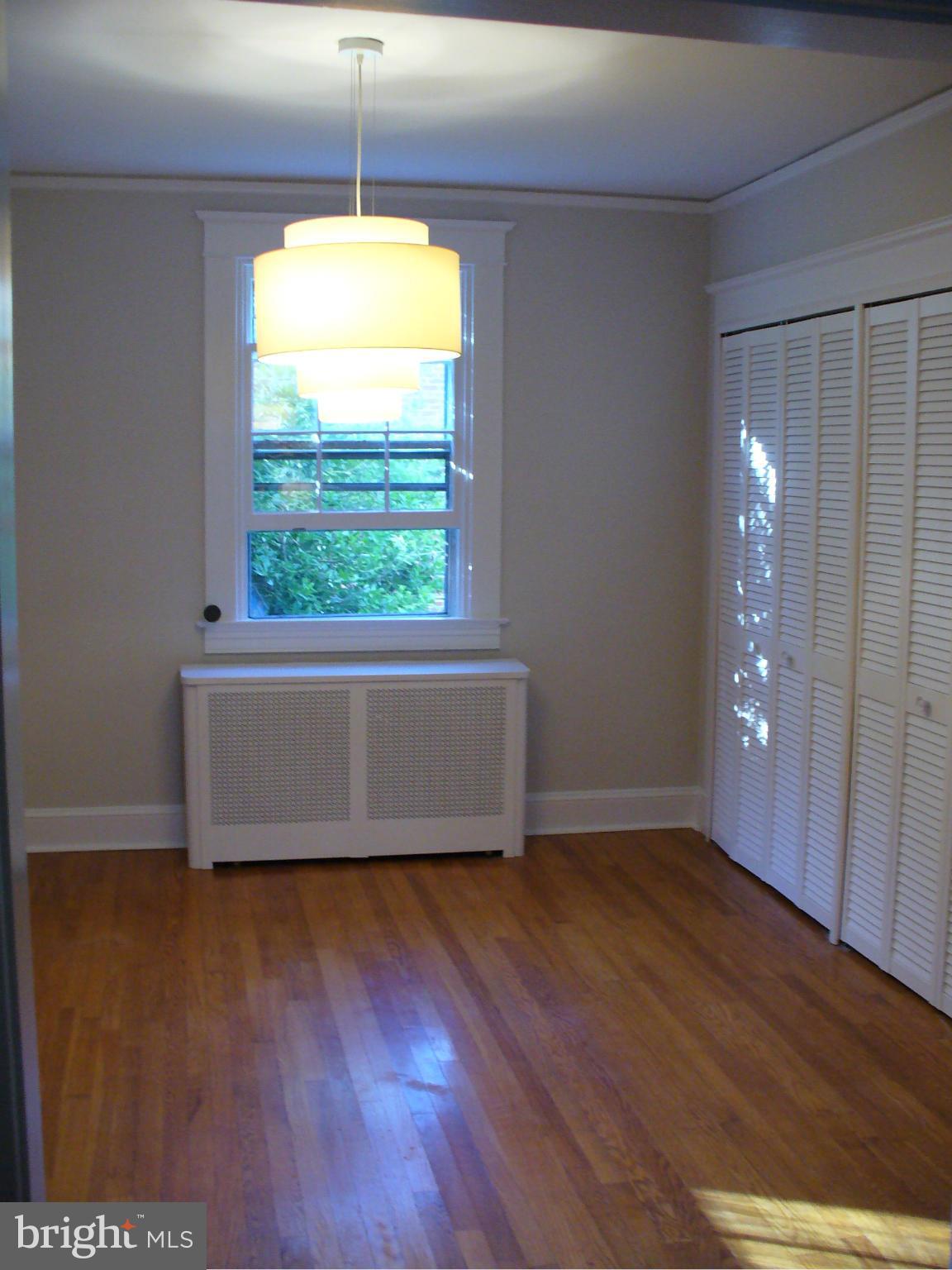 MOUNT WASHINGTON - Residential