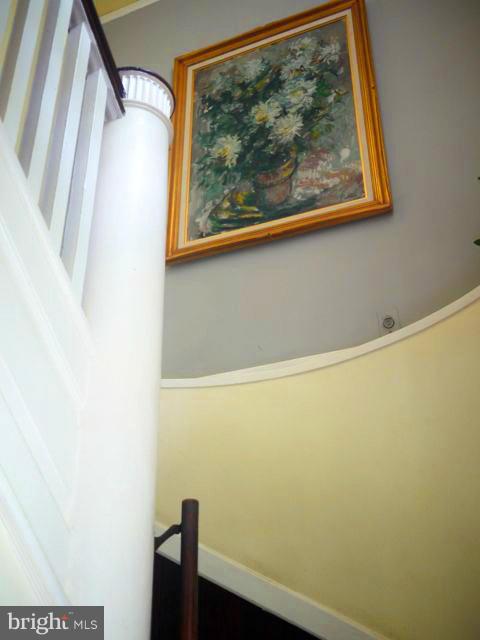 MOUNT WASHINGTON - Residential