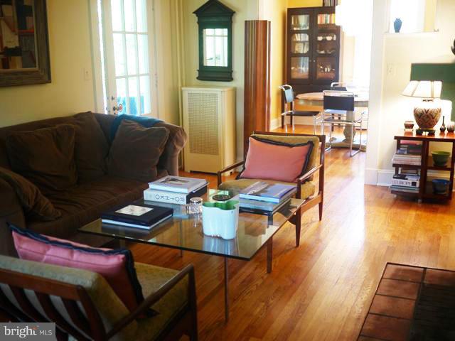 MOUNT WASHINGTON - Residential