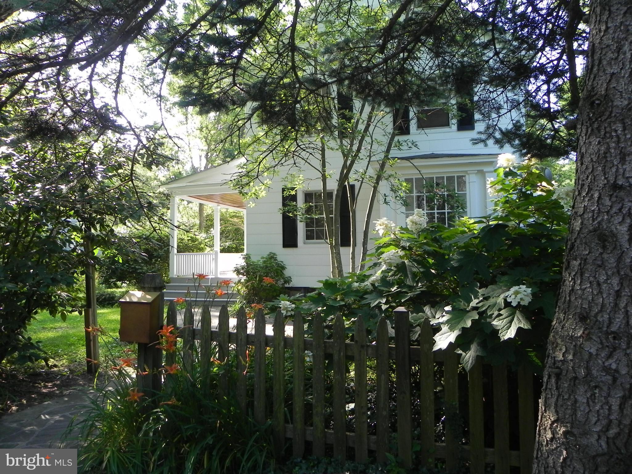 MOUNT WASHINGTON - Residential