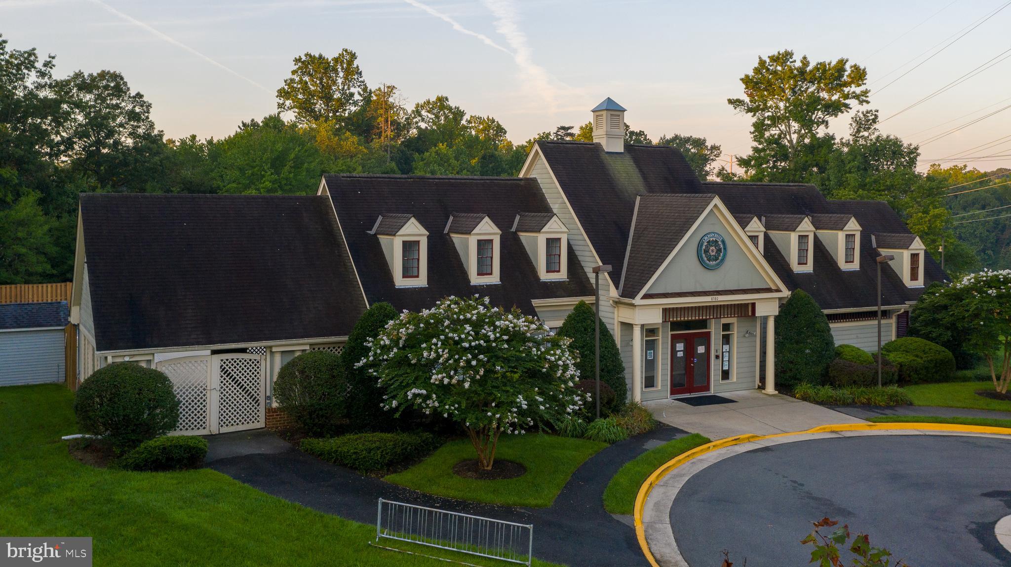 CROSSPOINTE - Residential