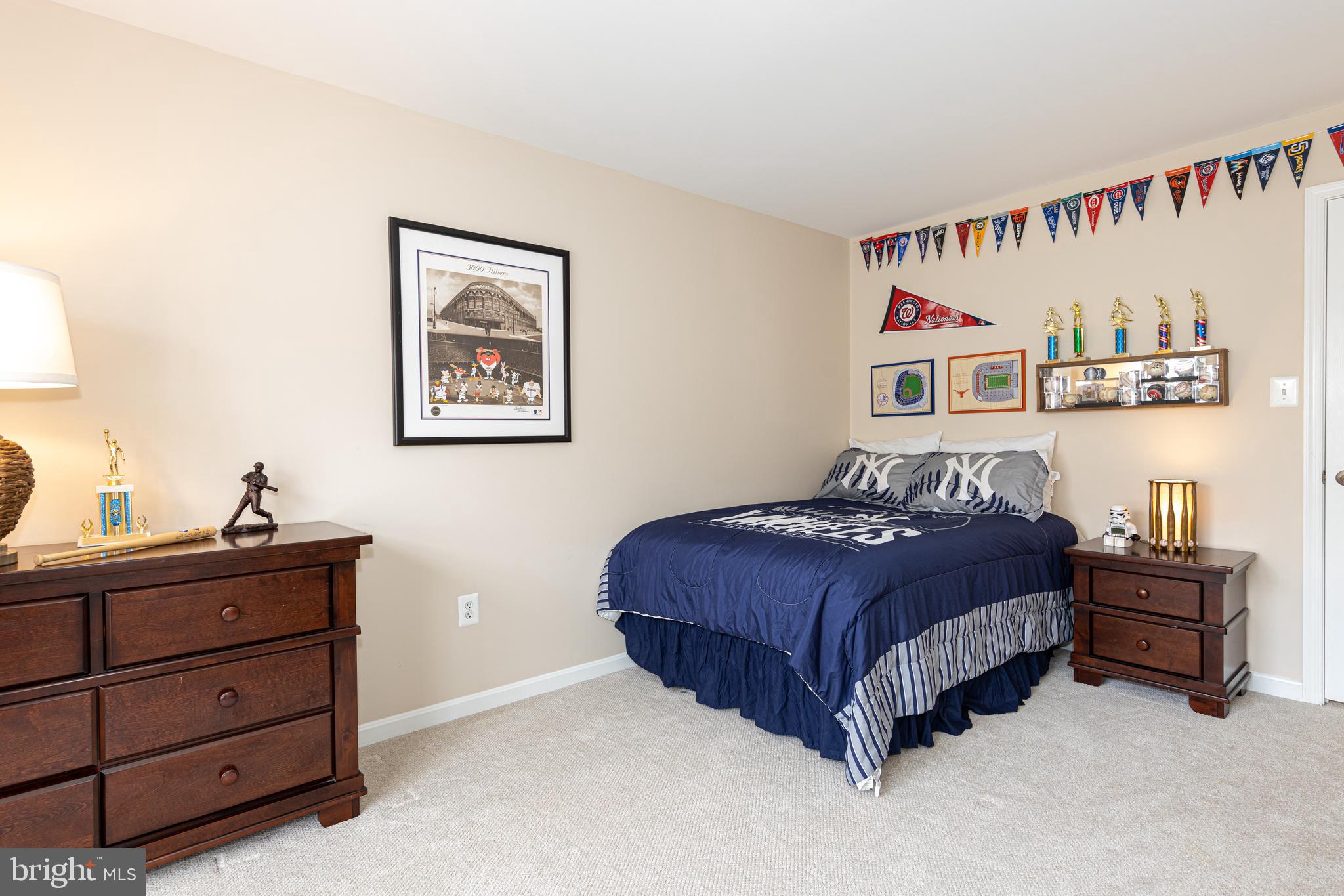 CROSSPOINTE - Residential