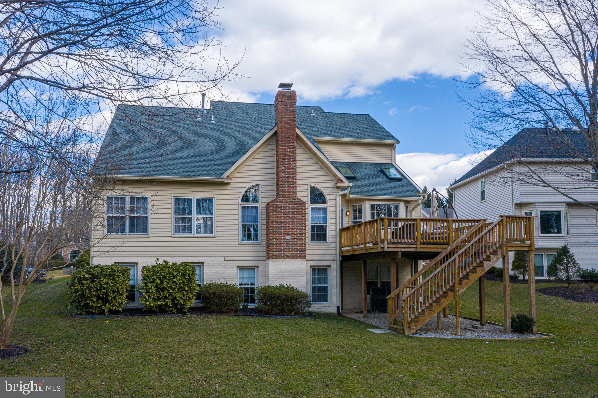 CROSSPOINTE - Residential