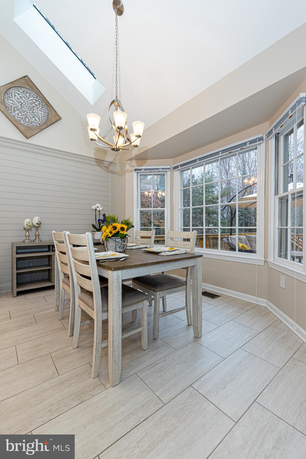 CROSSPOINTE - Residential