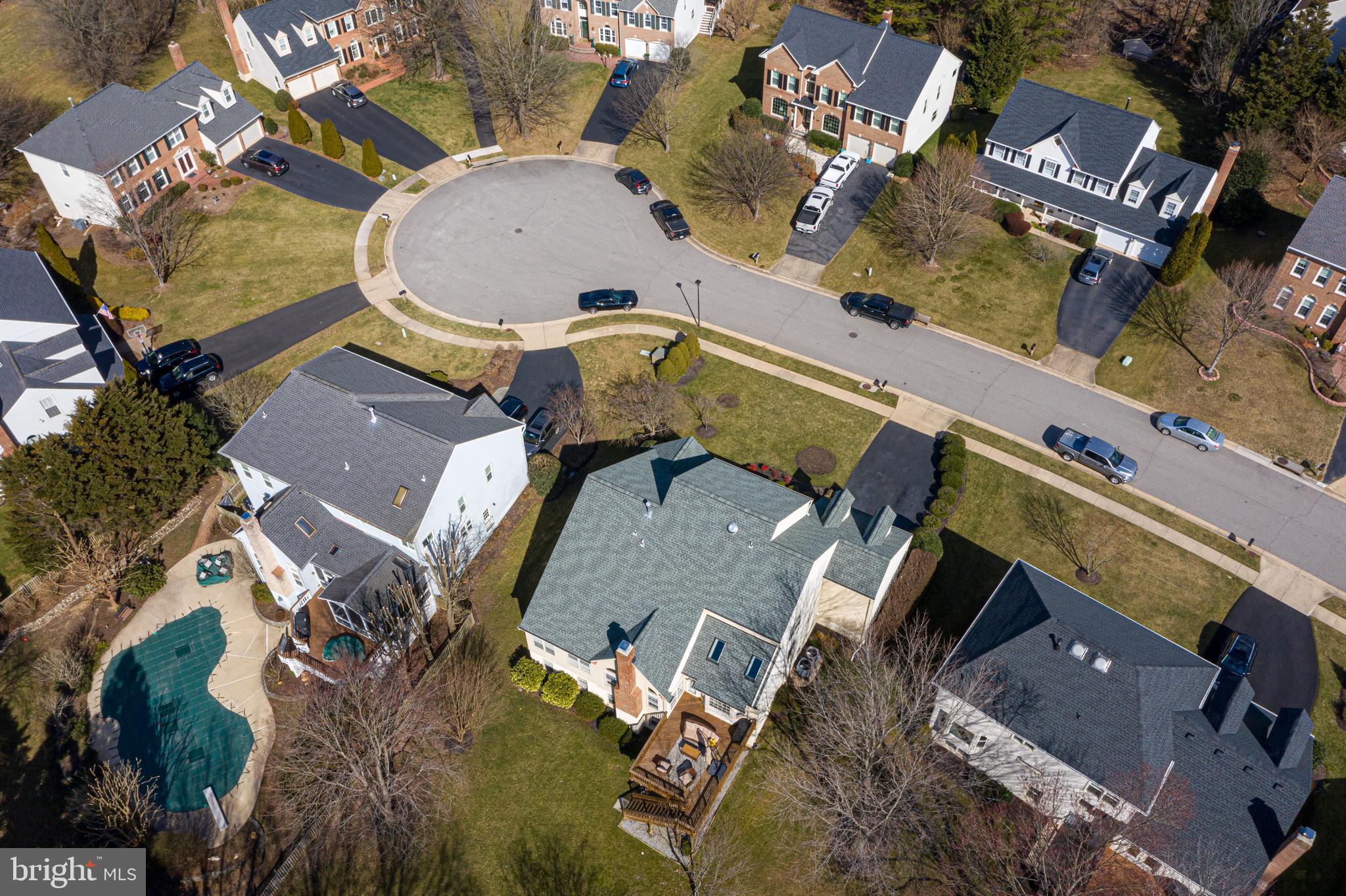 CROSSPOINTE - Residential