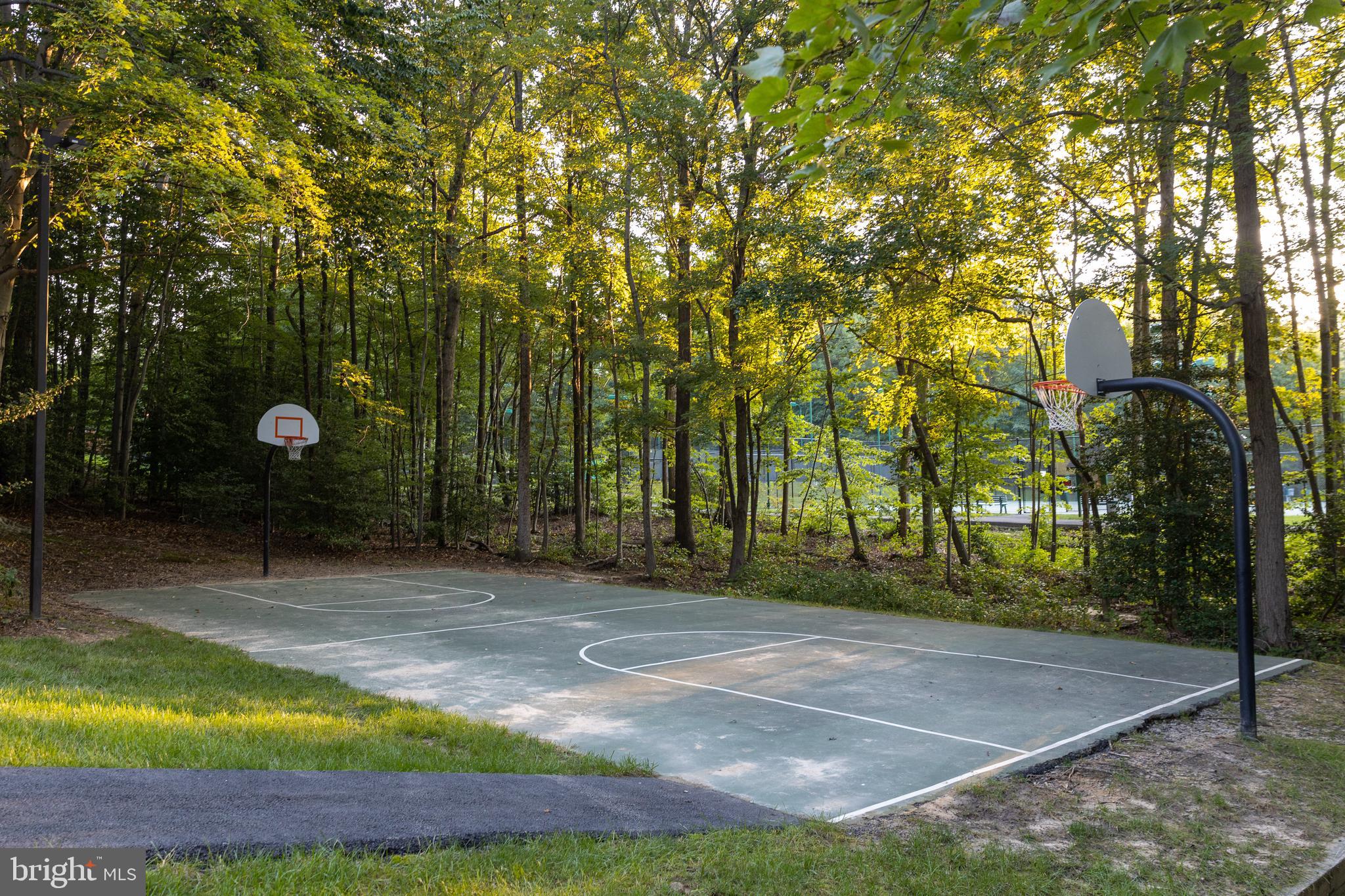 CROSSPOINTE - Residential