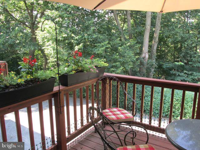 COOL CREEK CONDOS - Residential