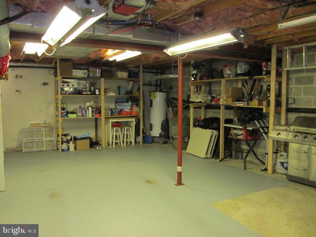 COOL CREEK CONDOS - Residential