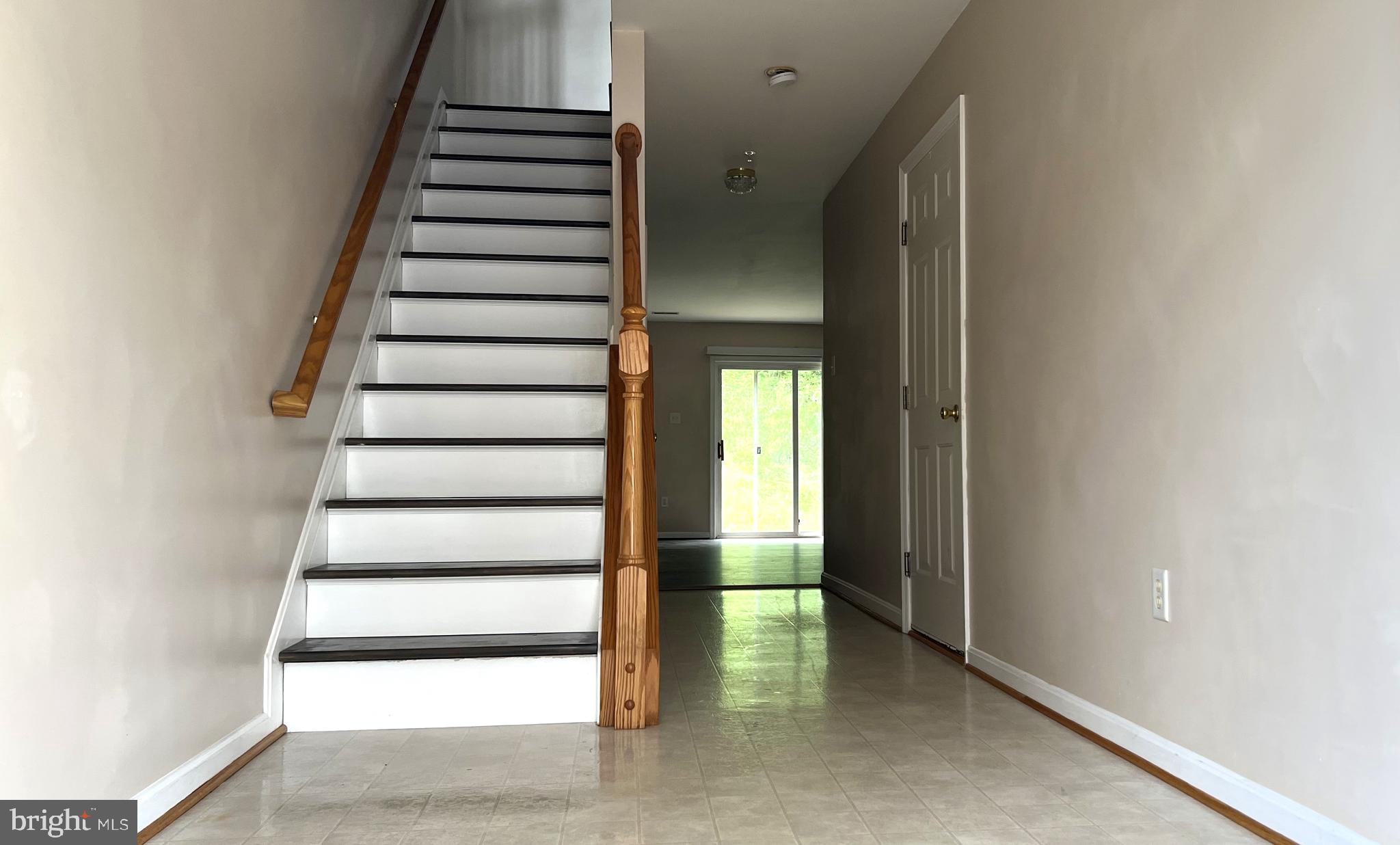 OVERLOOK - Residential Lease