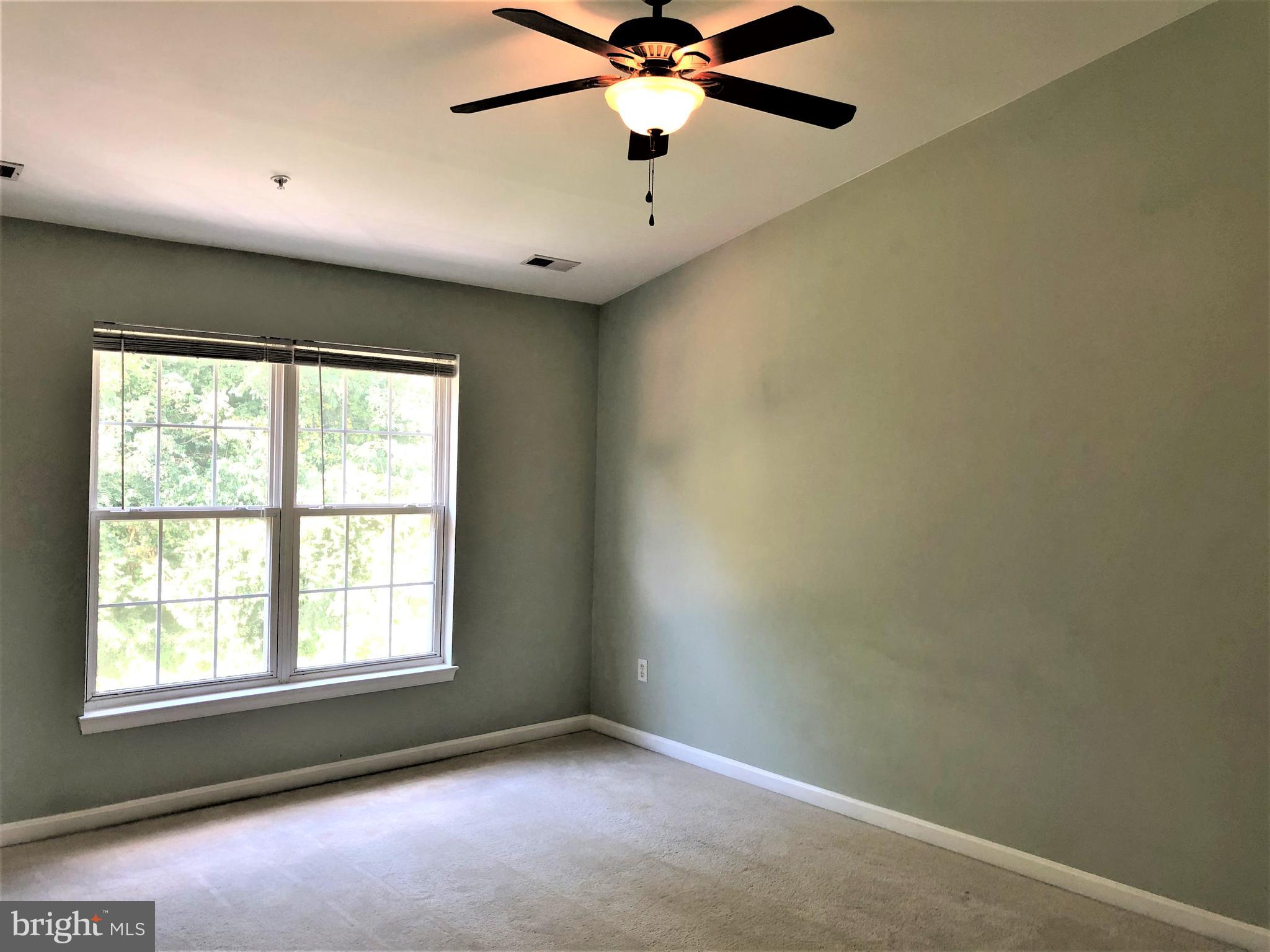 OVERLOOK - Residential Lease