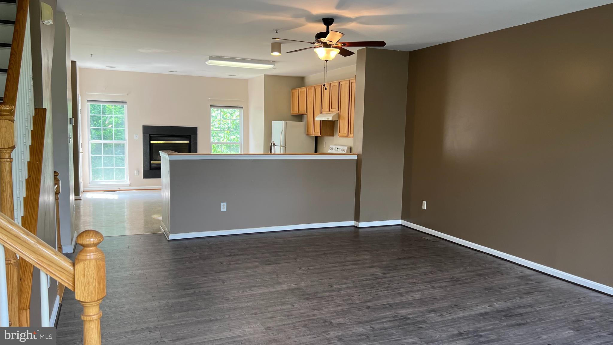 OVERLOOK - Residential Lease