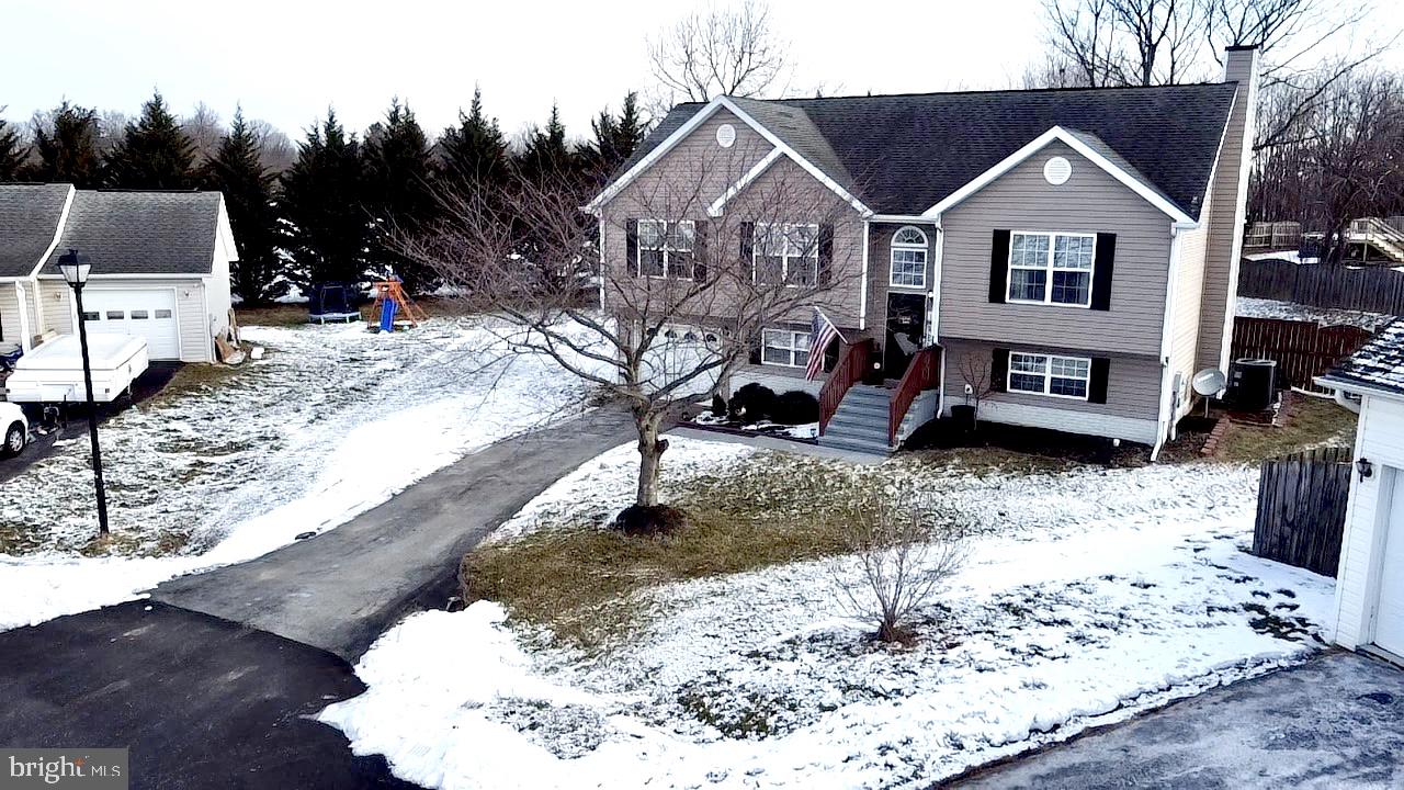 BRIAR RUN - Residential