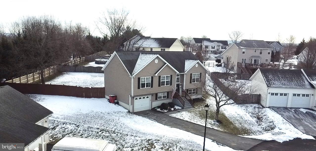 BRIAR RUN - Residential