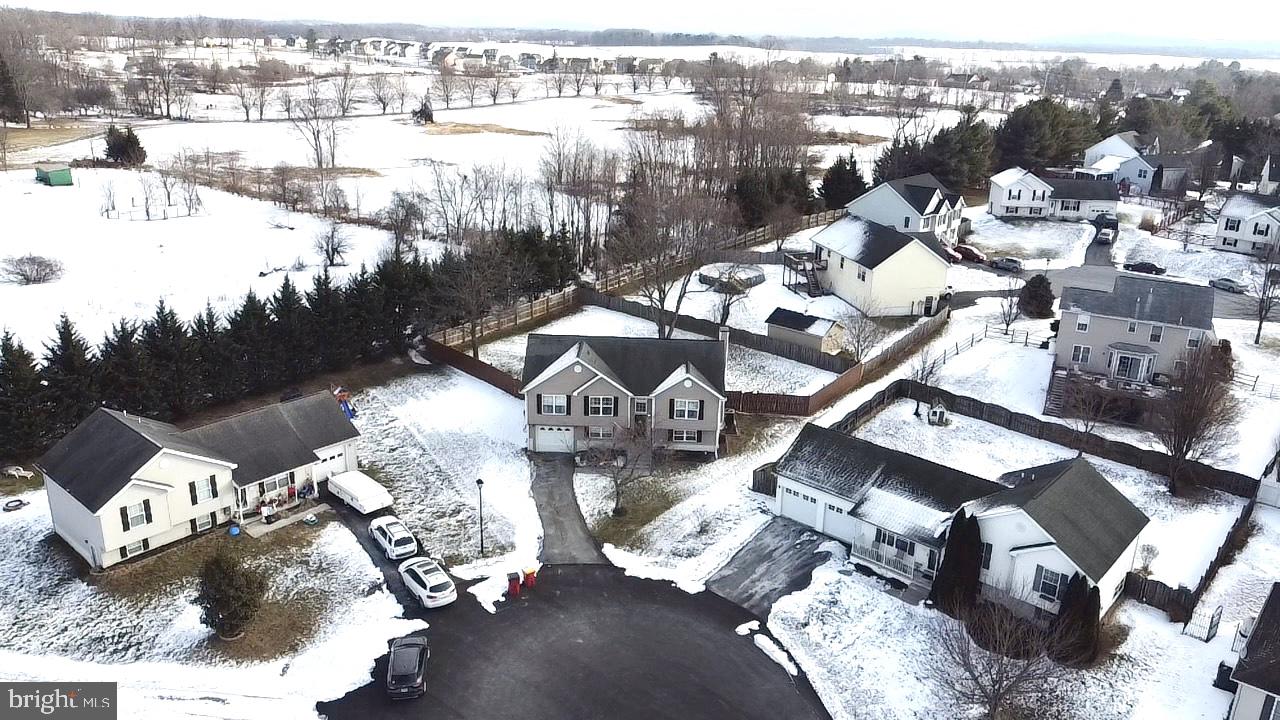 BRIAR RUN - Residential