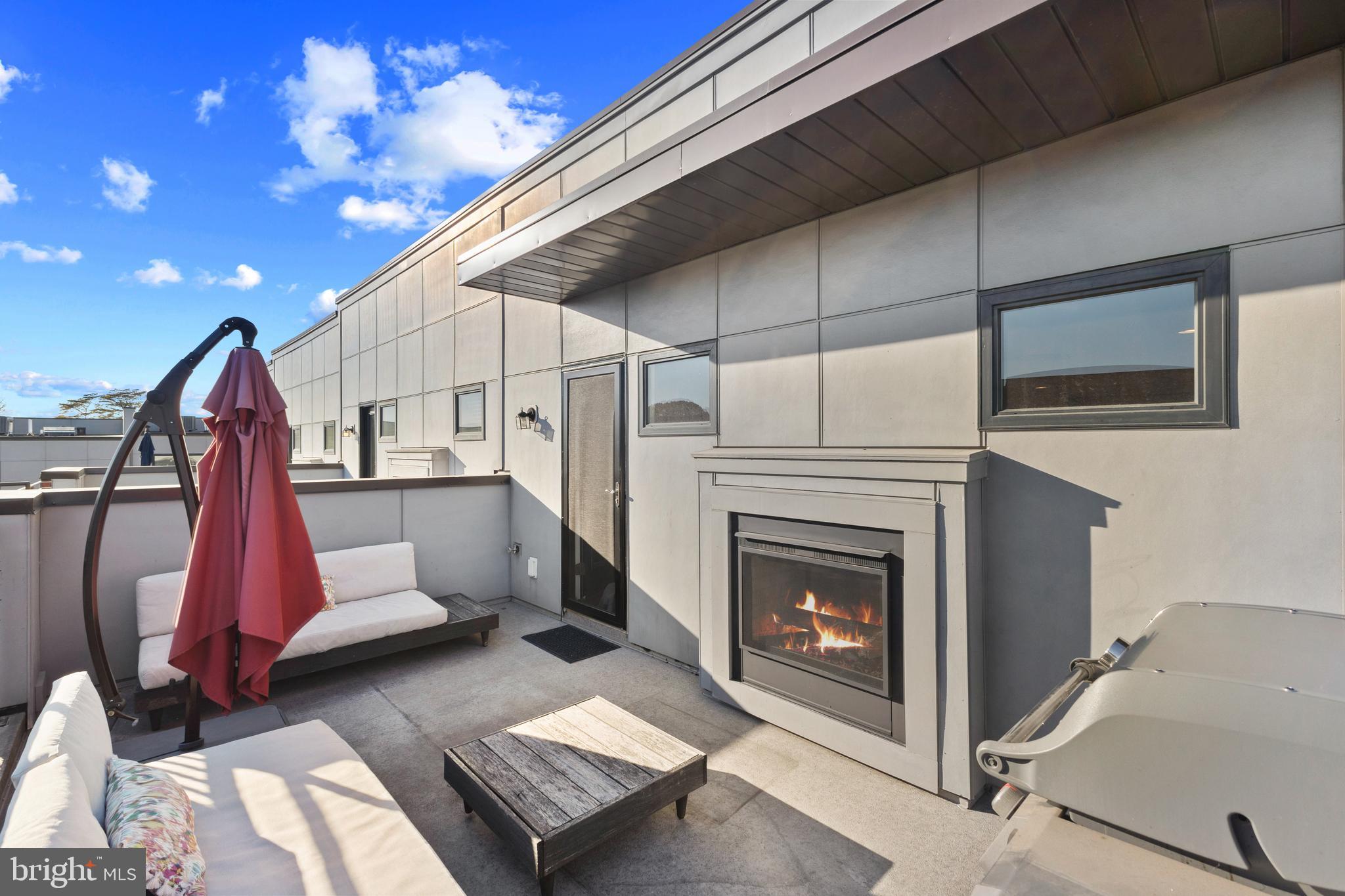 CAMERON PARK - Residential