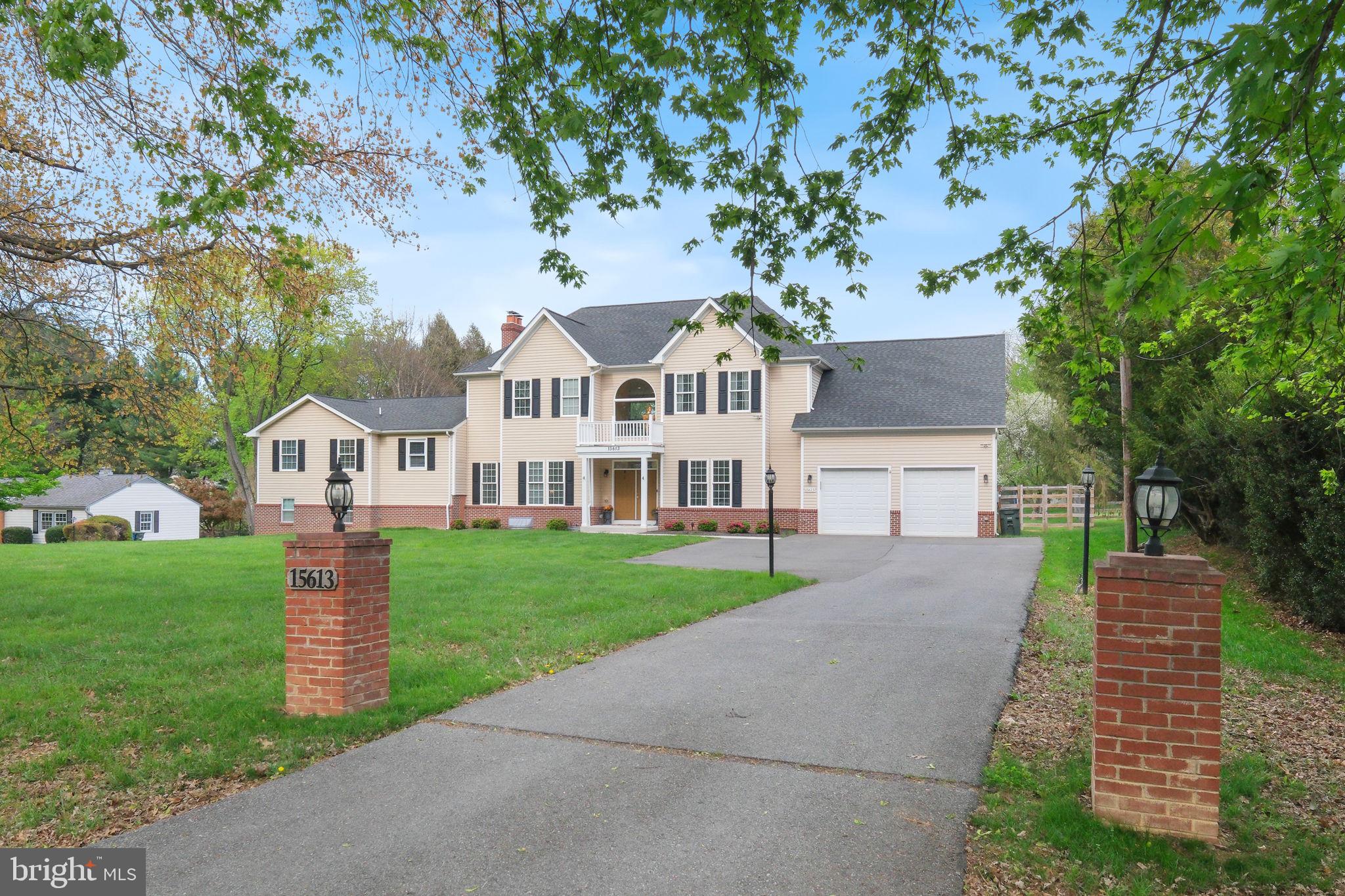 ANCIENT OAK - Residential