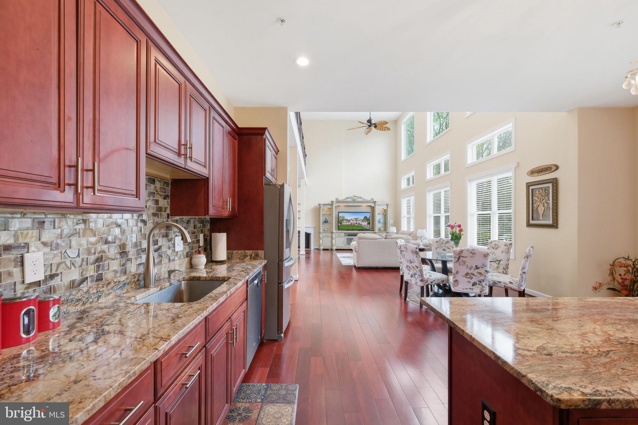 ANCIENT OAK - Residential