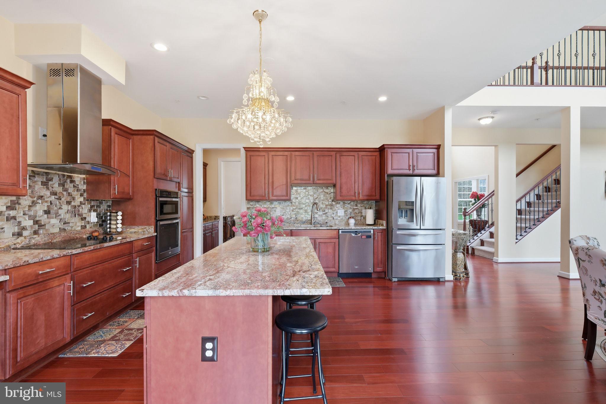 ANCIENT OAK - Residential