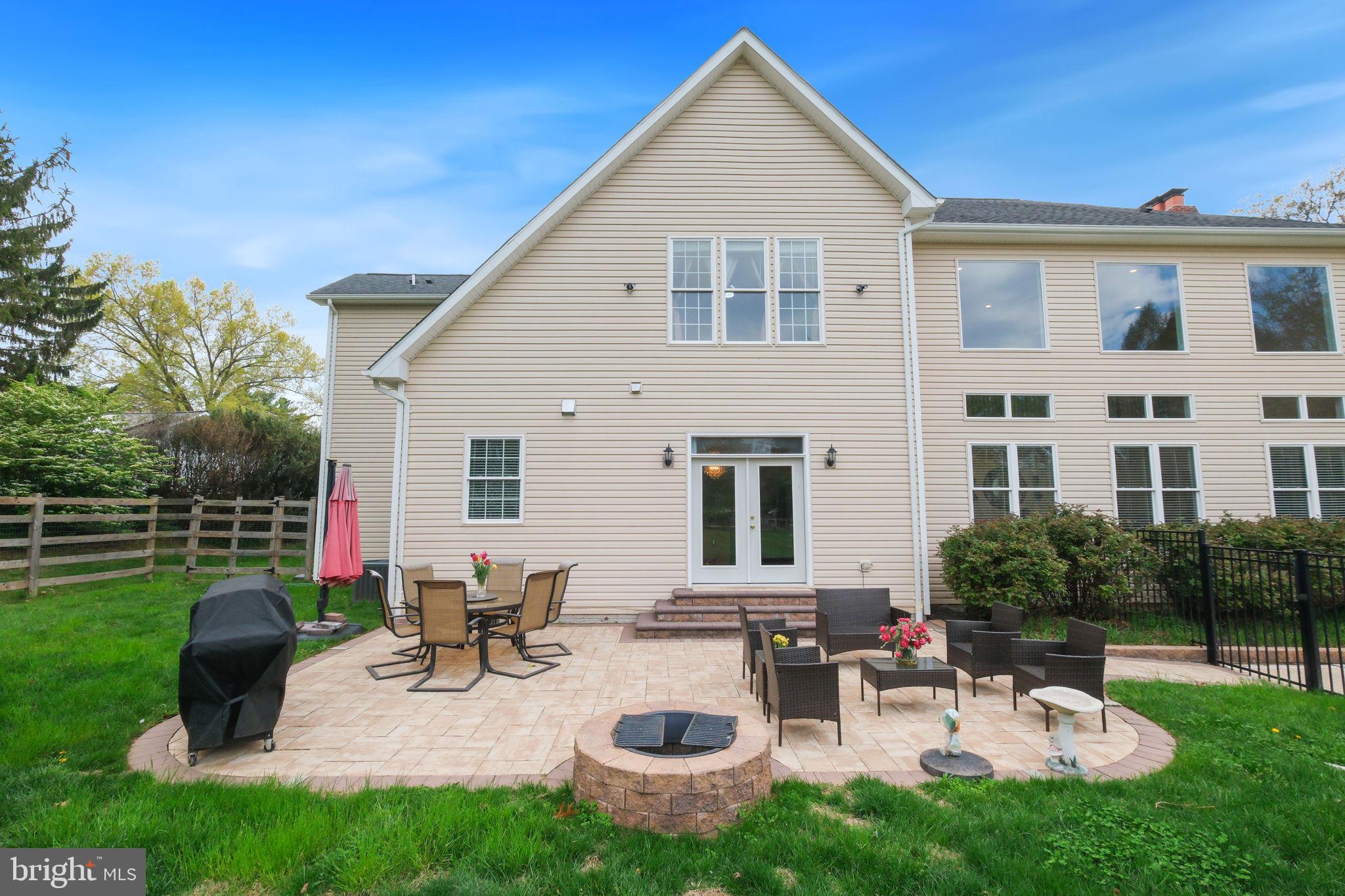 ANCIENT OAK - Residential