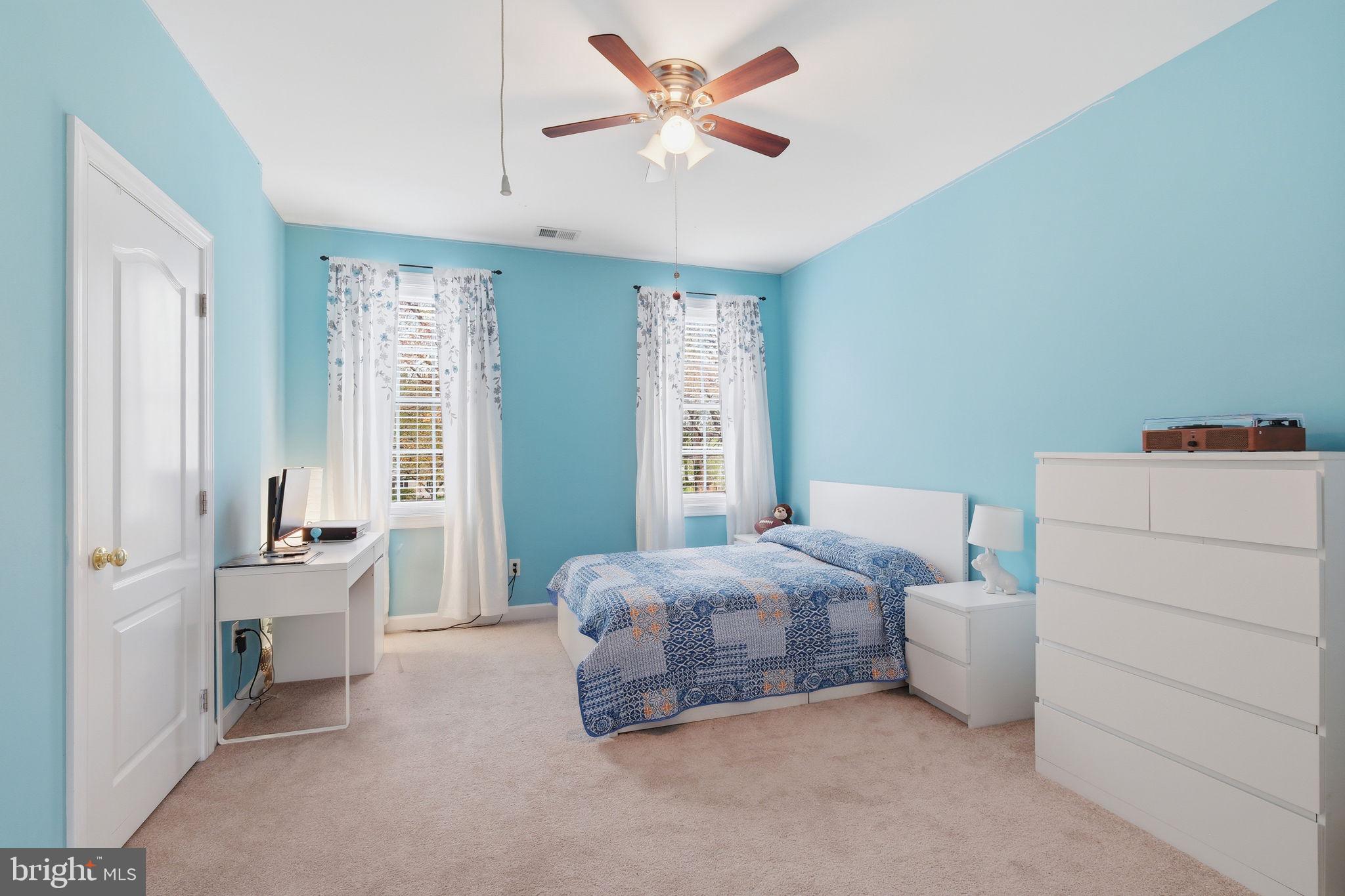 ANCIENT OAK - Residential