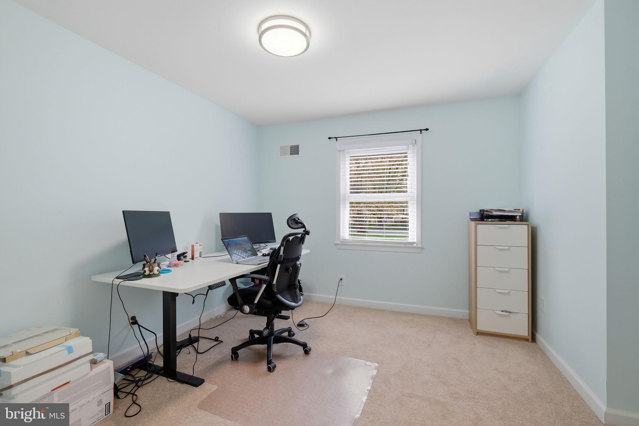 ANCIENT OAK - Residential