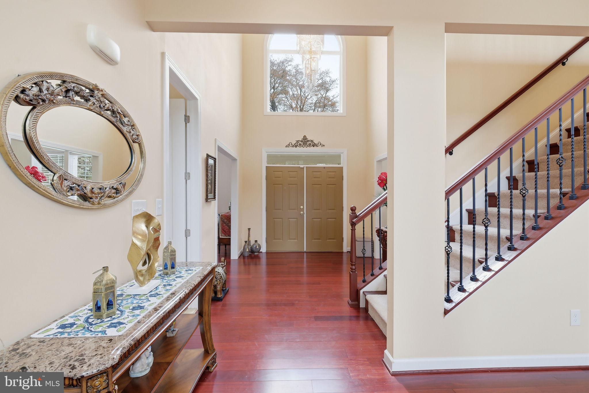 ANCIENT OAK - Residential