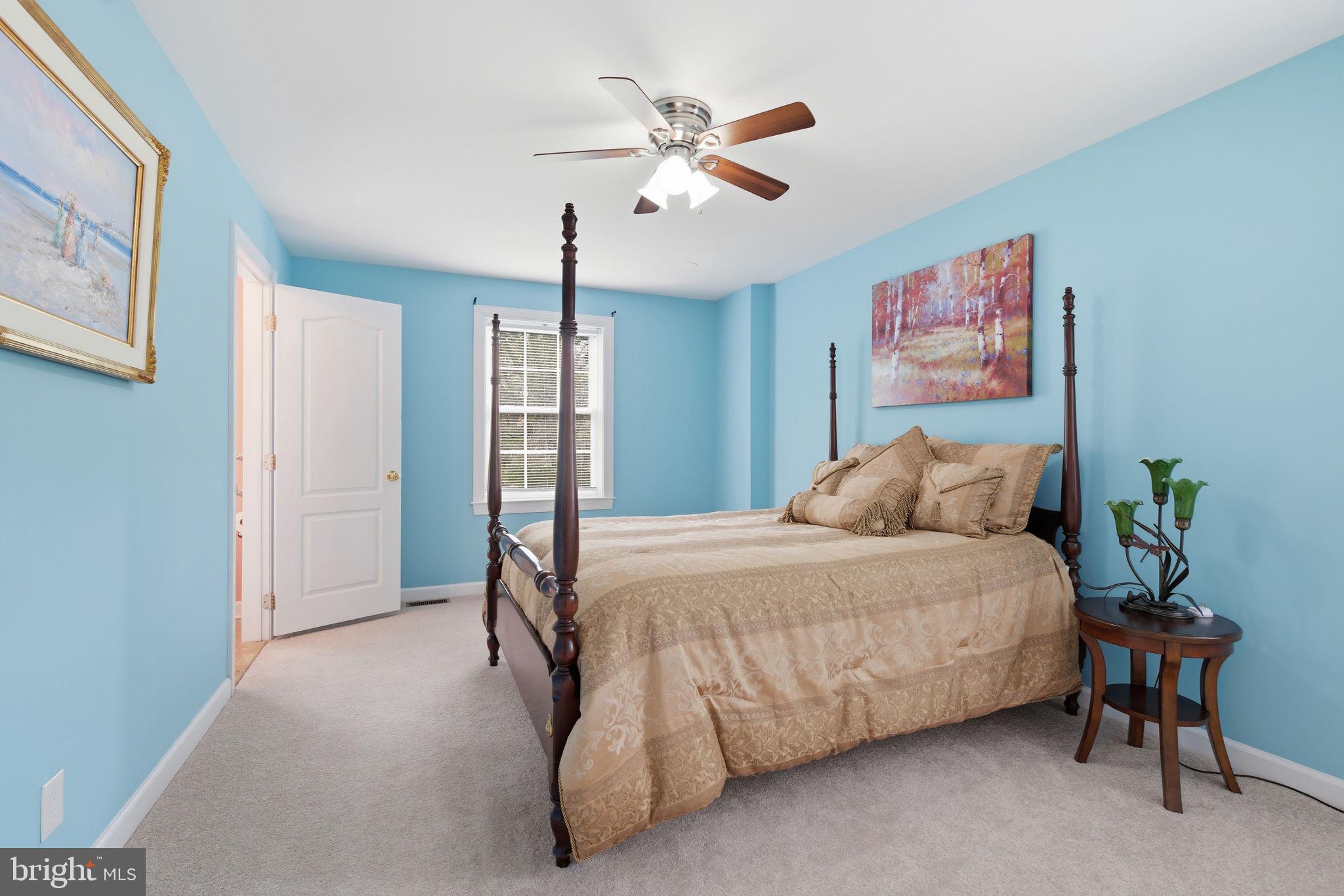 ANCIENT OAK - Residential