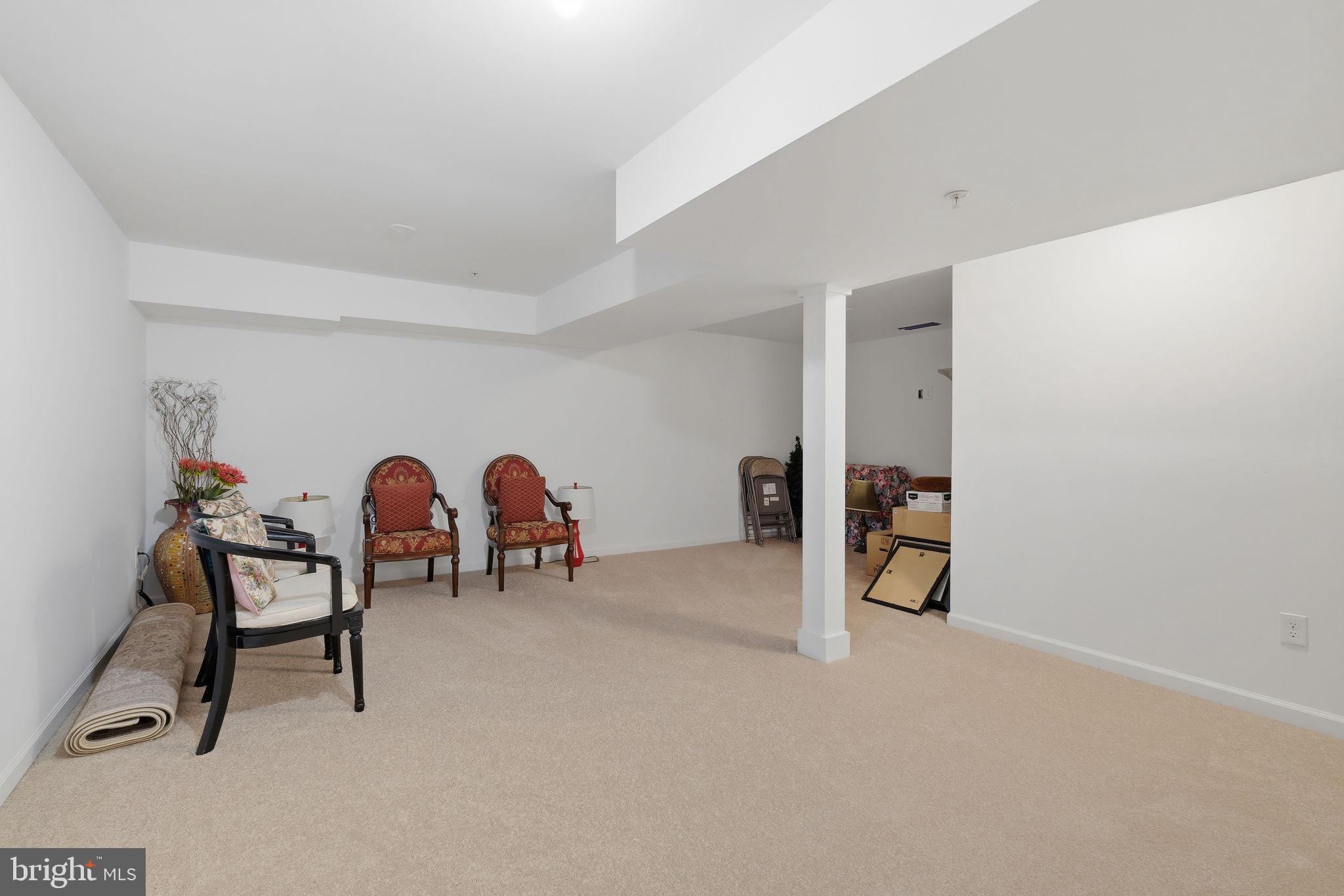 ANCIENT OAK - Residential