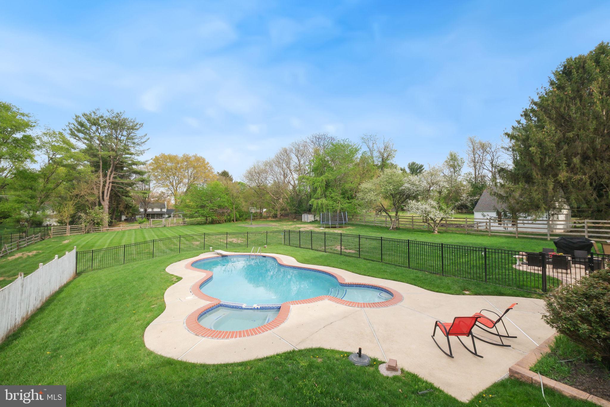 ANCIENT OAK - Residential