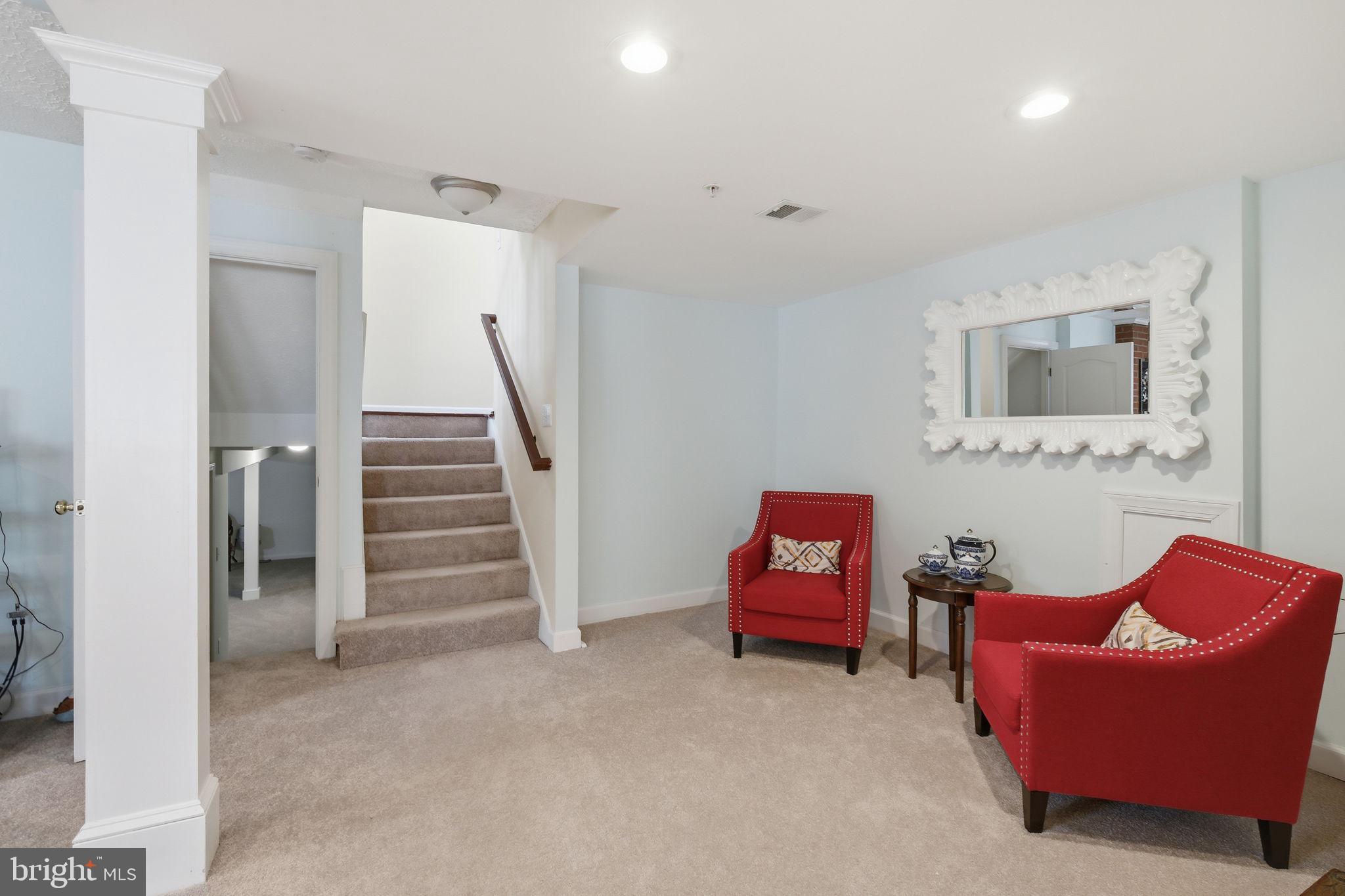 ANCIENT OAK - Residential