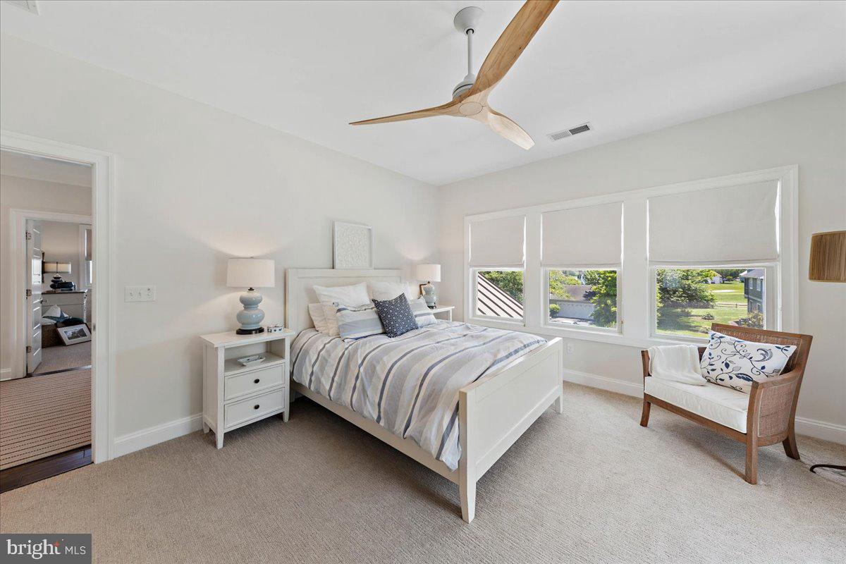 IRONS LANE - Residential