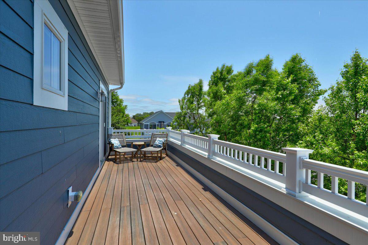 IRONS LANE - Residential