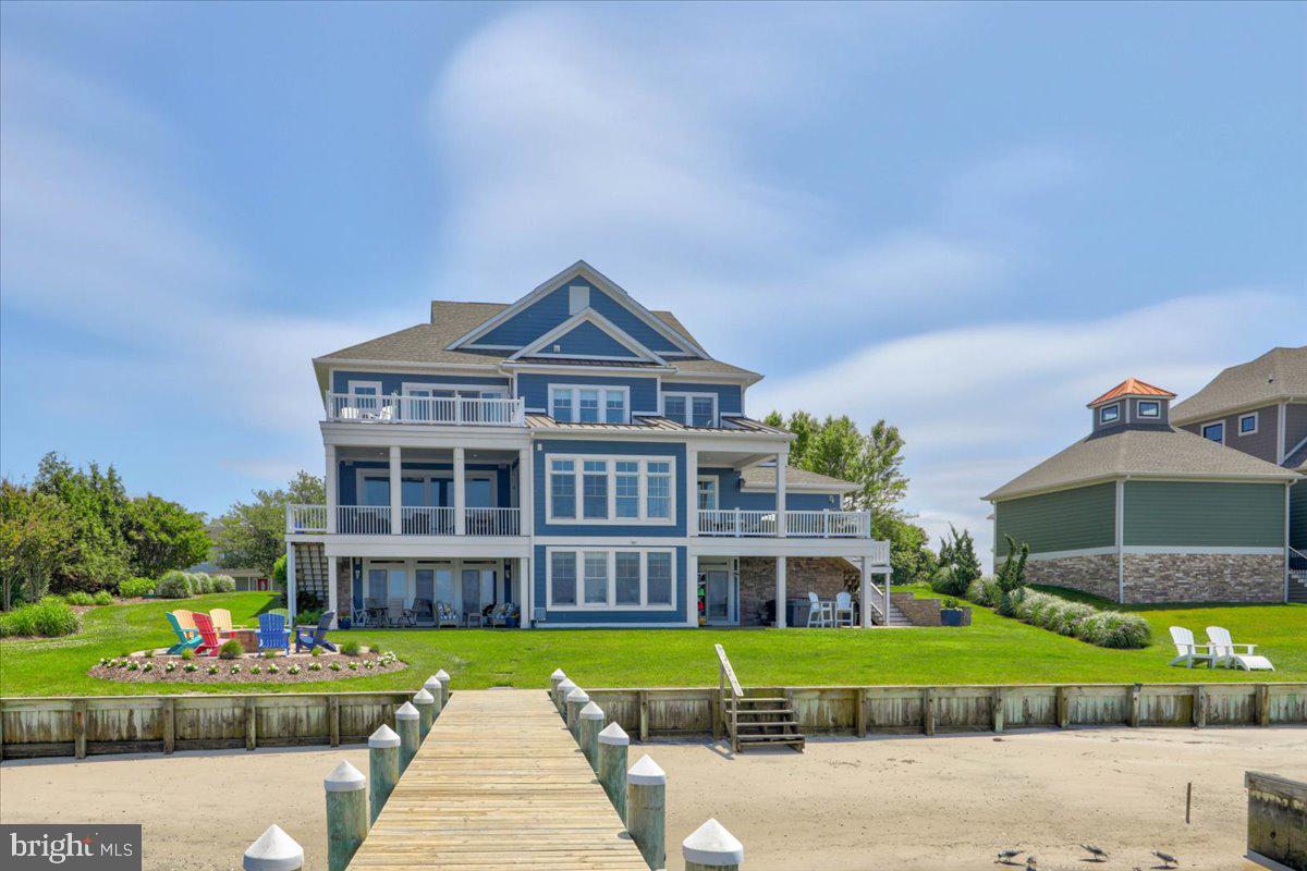 IRONS LANE - Residential