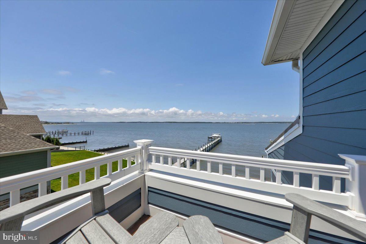 IRONS LANE - Residential