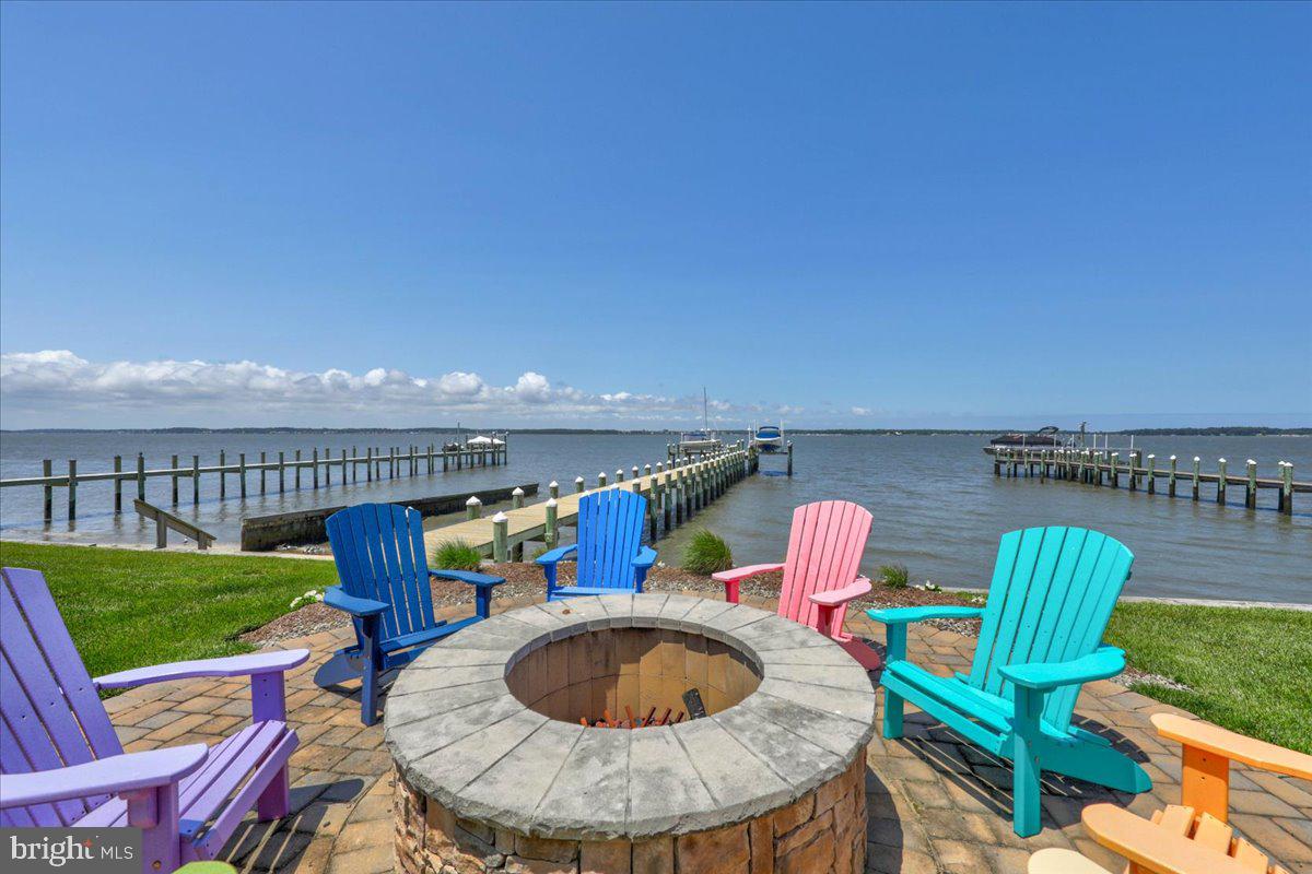 IRONS LANE - Residential